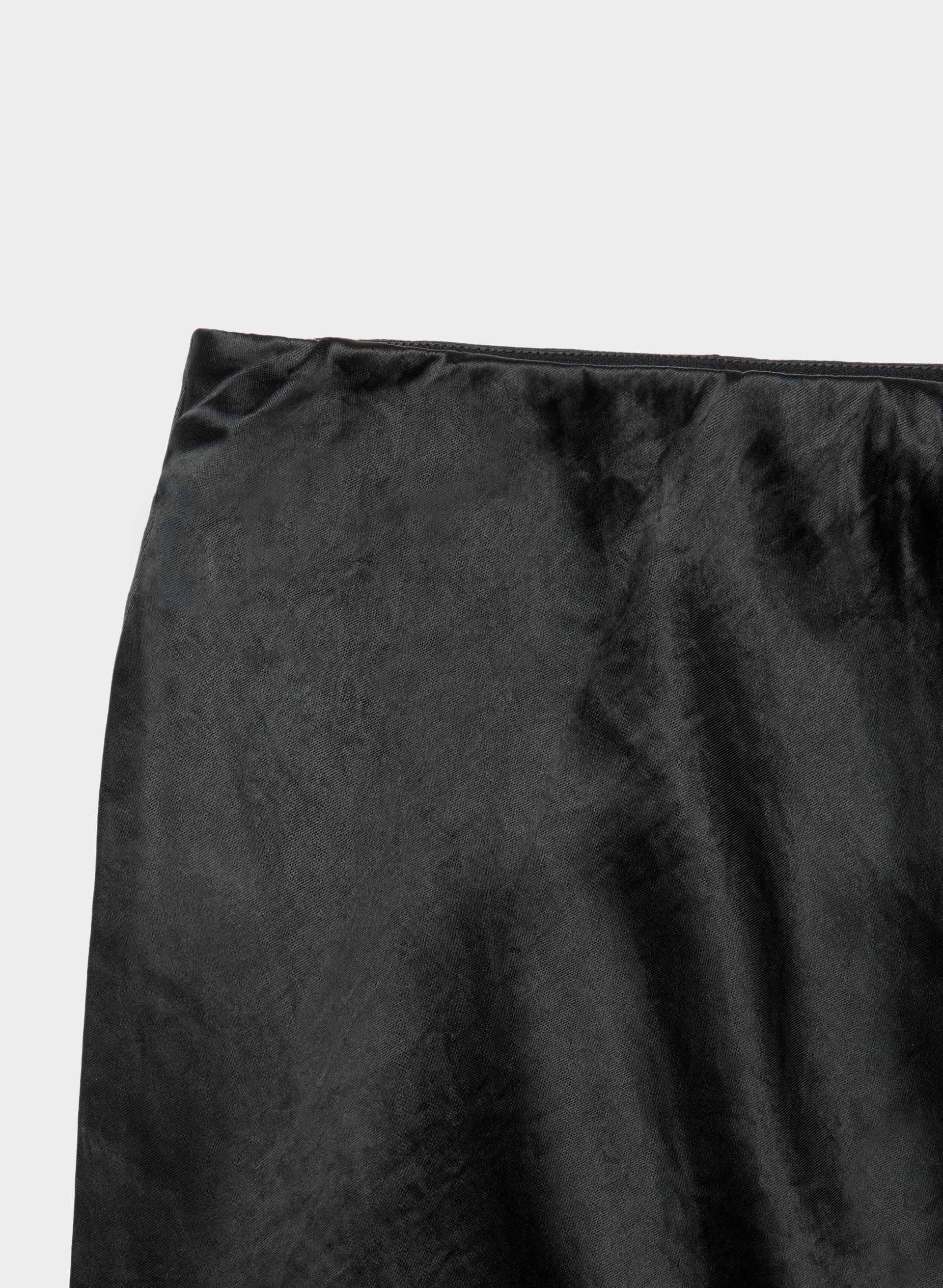 HEADLINE SATIN SKIRT | Aritzia