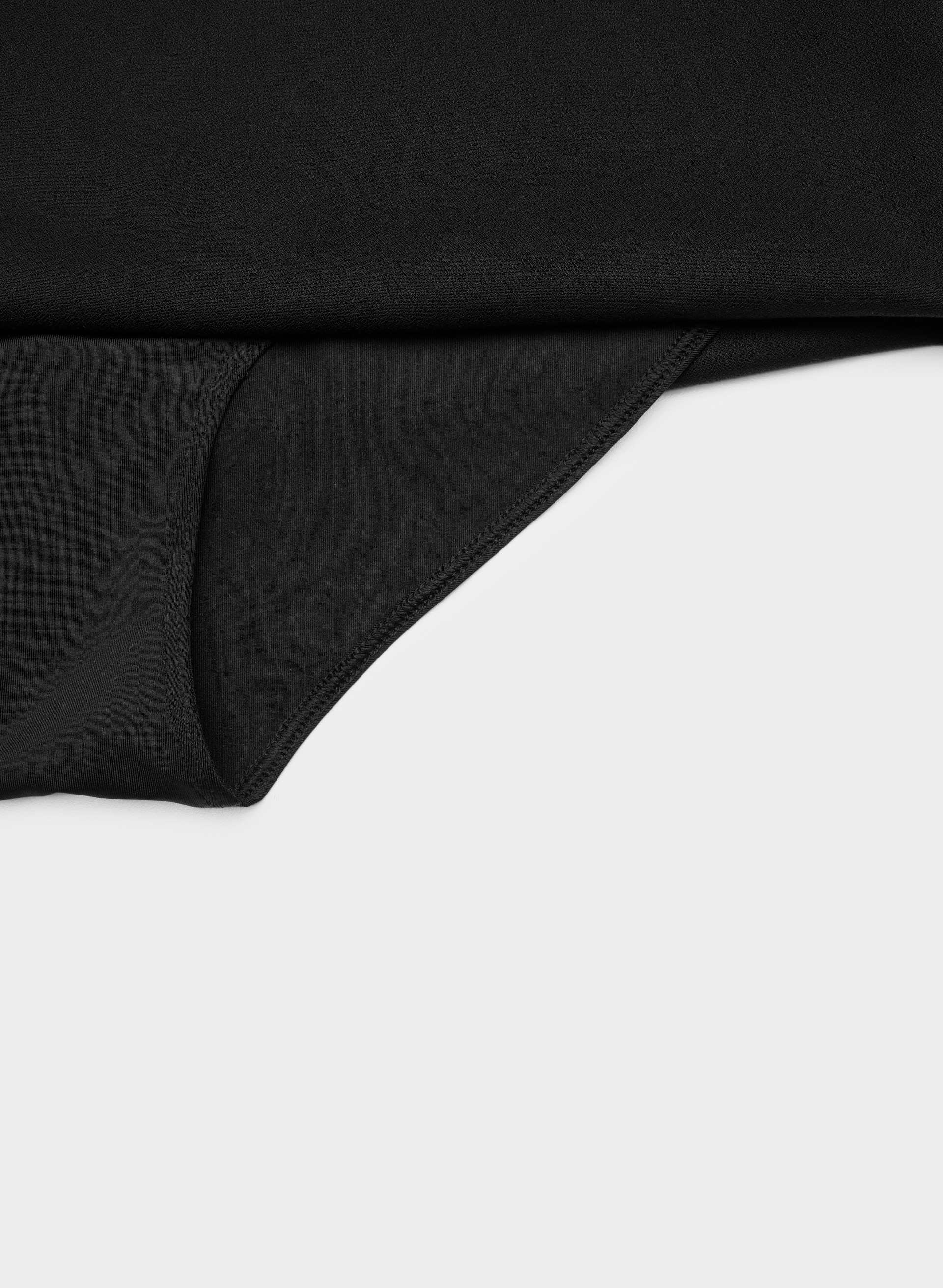STAGE SATIN SKIRT | Aritzia