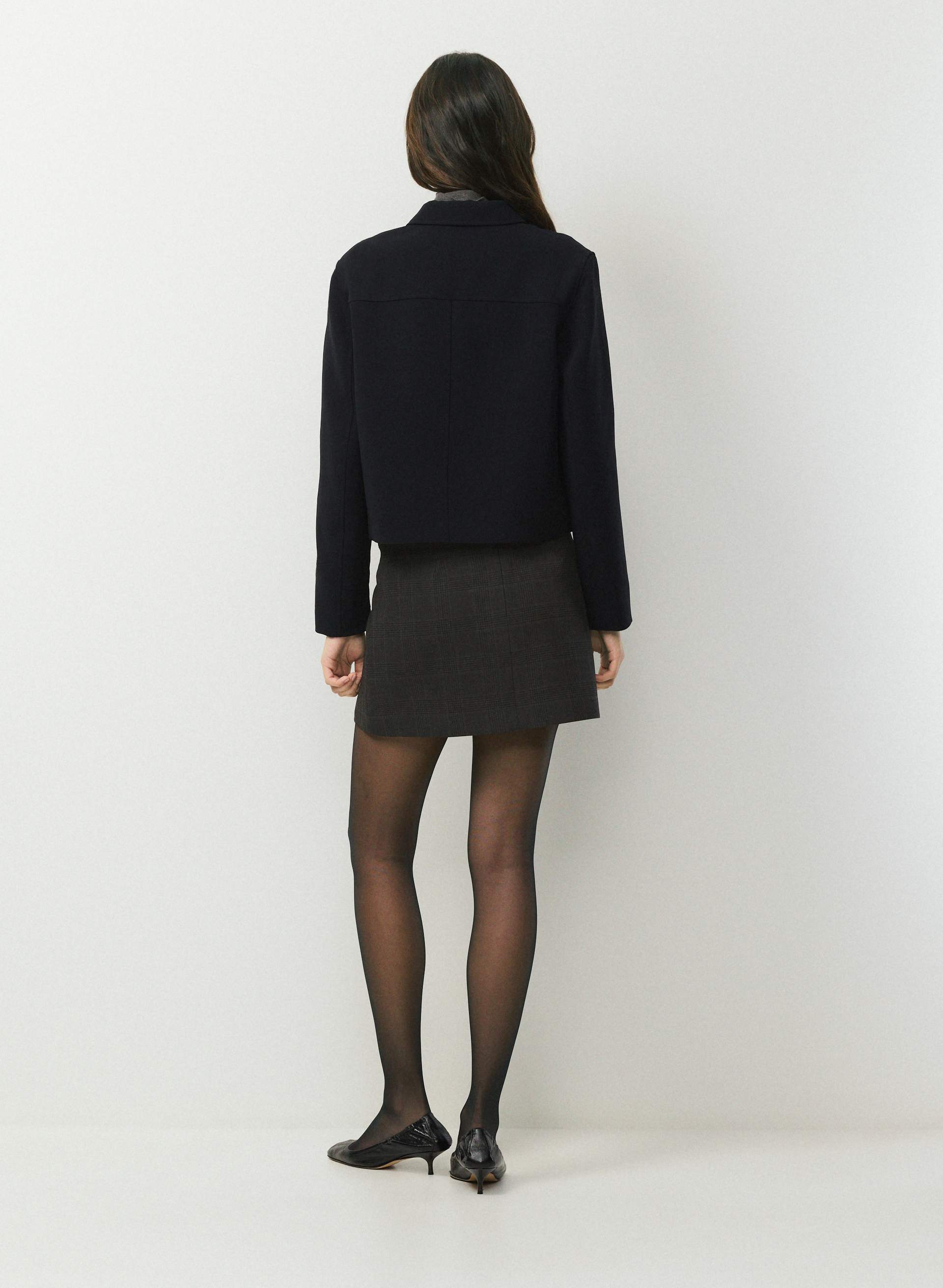 SIGNATURE SKIRT | Aritzia