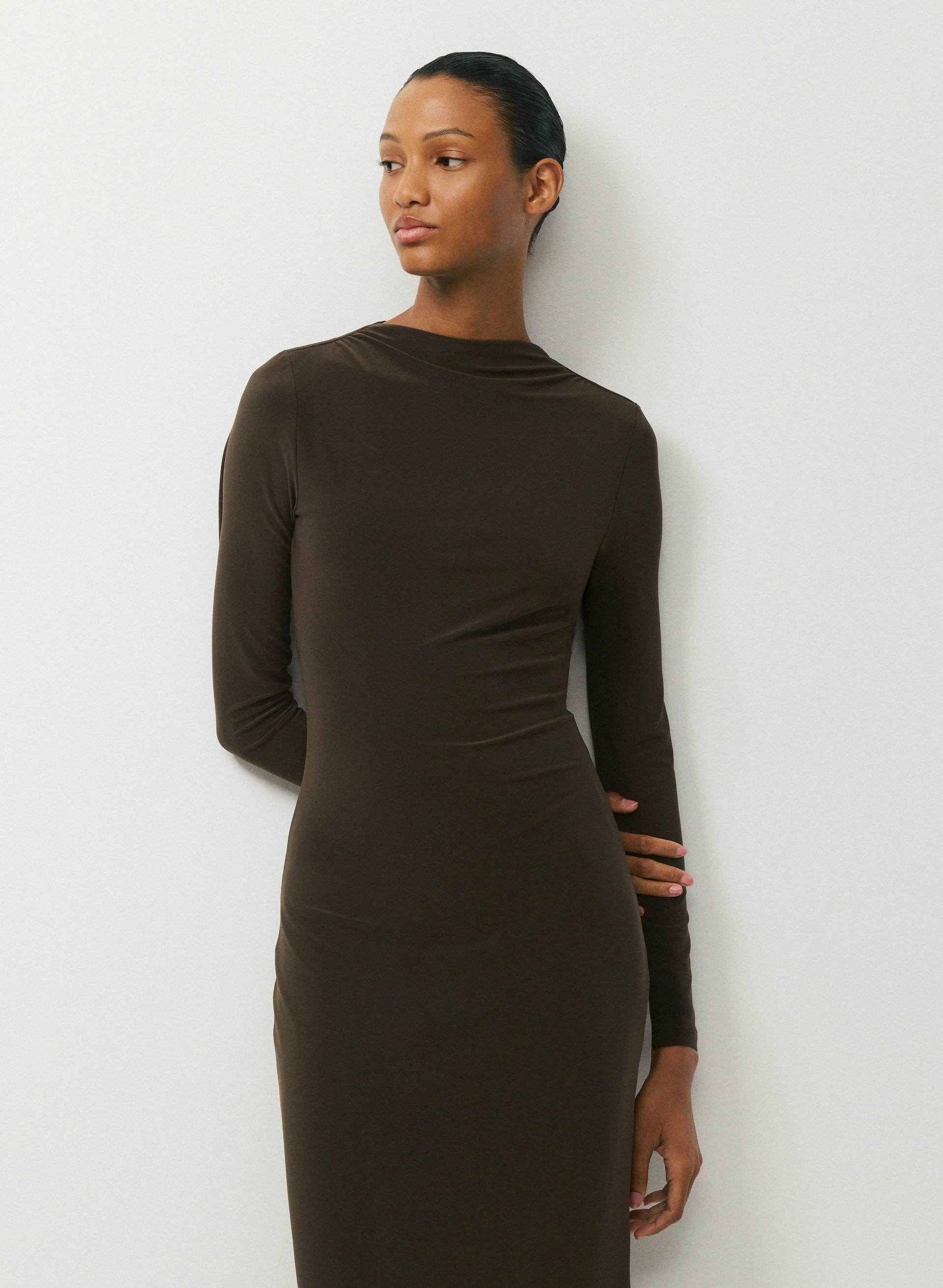 ROBE CADENCE - SMOOTH MATTER™ | Aritzia