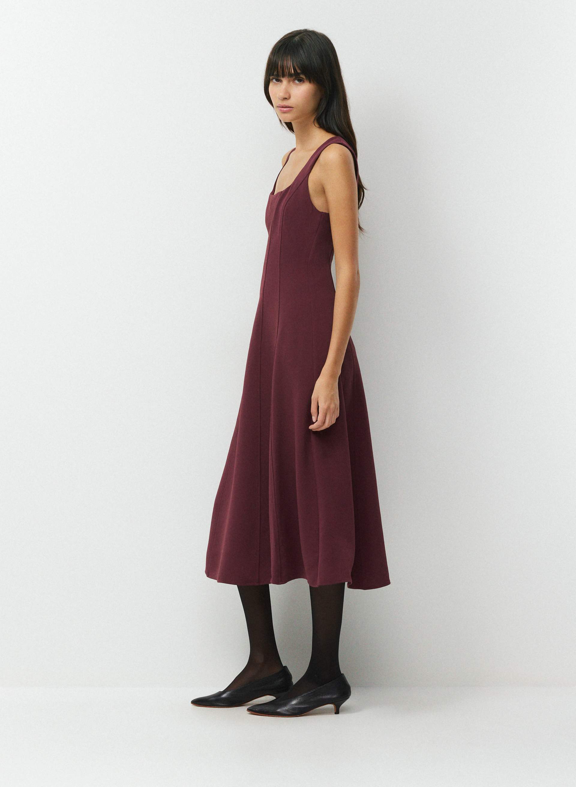burgundy dress aritzia Red Dresses for Women | Midi, Mini & Wrap Dresses Bill Clinton (Blue Suit) Category:CLUB DRESSES Length:Medium flattering fabric coveted for