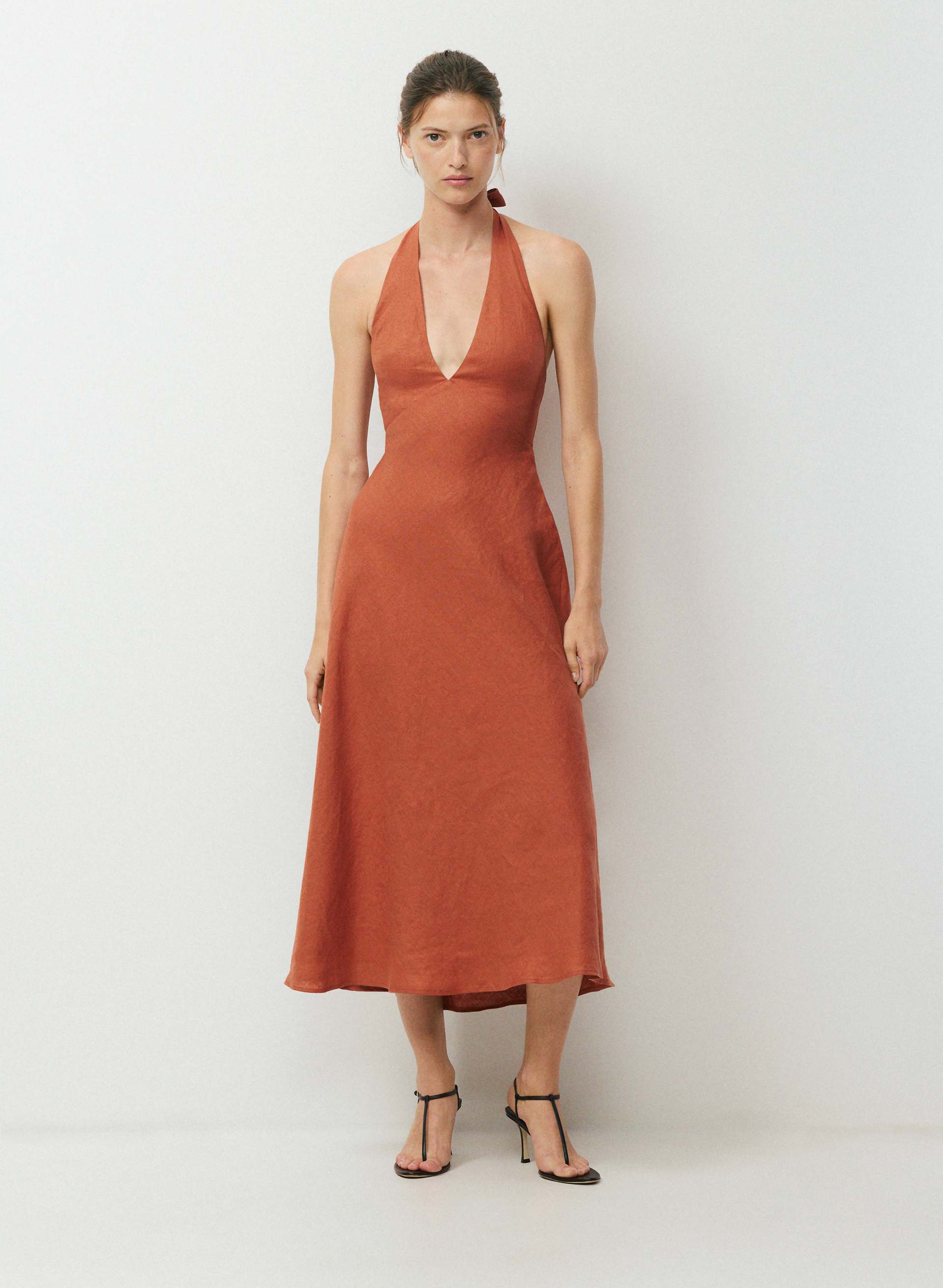 NIGHTSCAPE LINEN HALTER DRESS | Aritzia