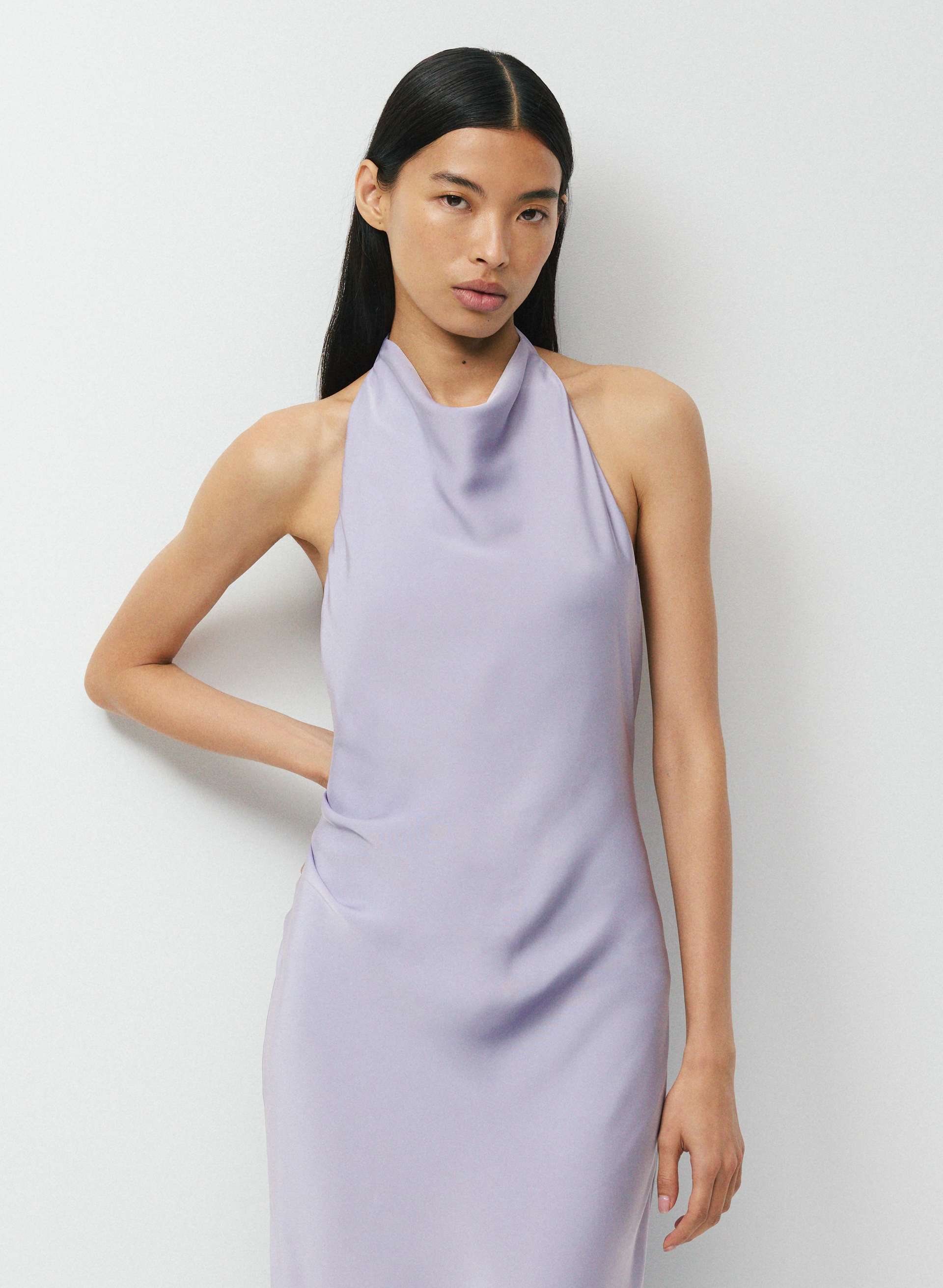 ROBE AUDIENCE MAXI BAIN-DE-SOLEIL EN SATIN | Aritzia