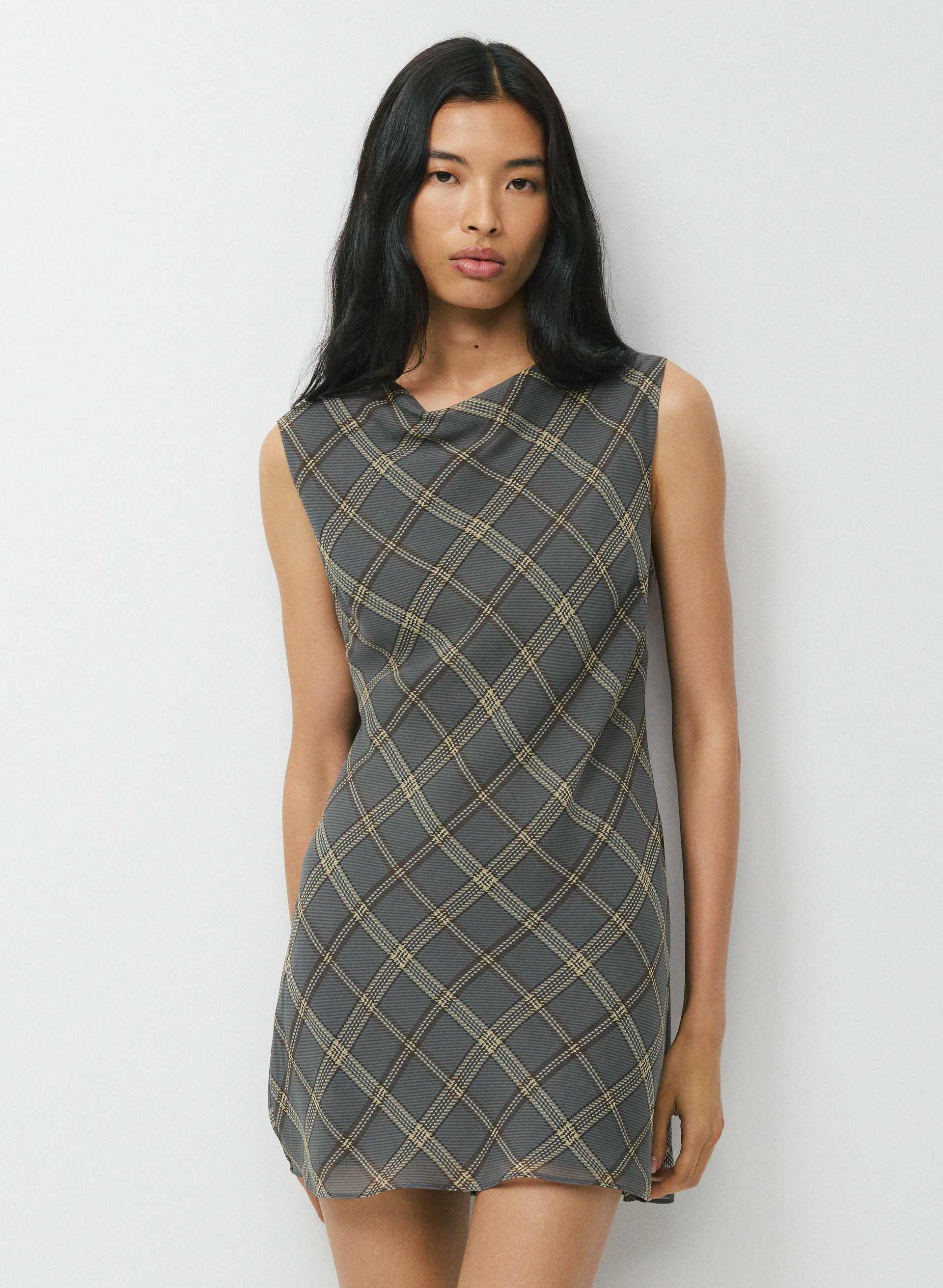 grey silk shift dress Aritzia Wilfred Women's Scone in Dk Grey/Sside Cream newthisweekplus