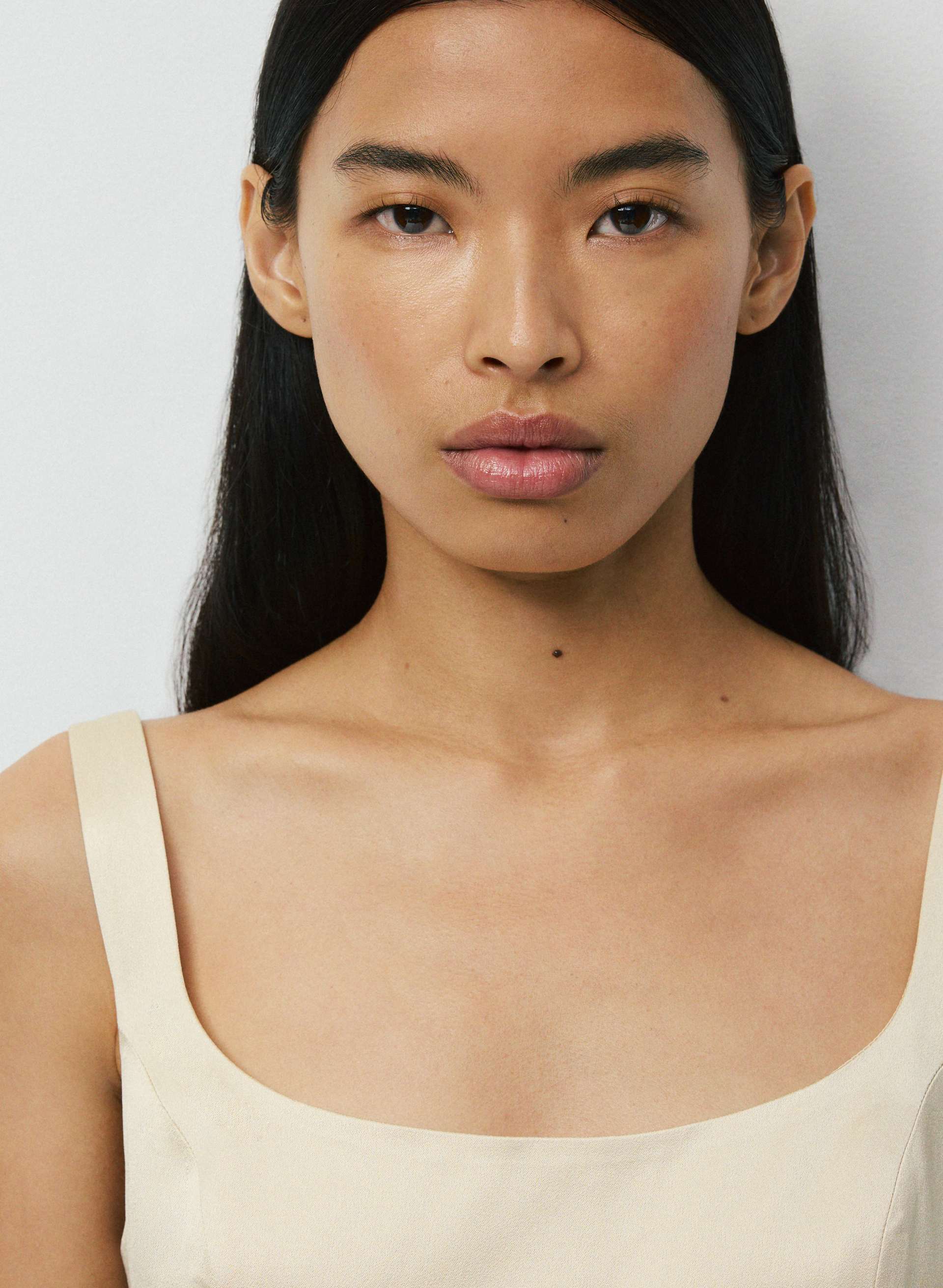 HEADLINER SATIN DRESS | Aritzia