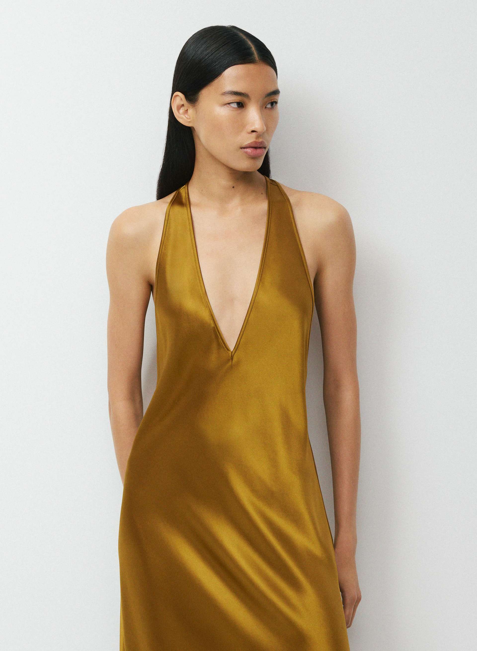SPOTLIGHT SATIN DRESS | Aritzia