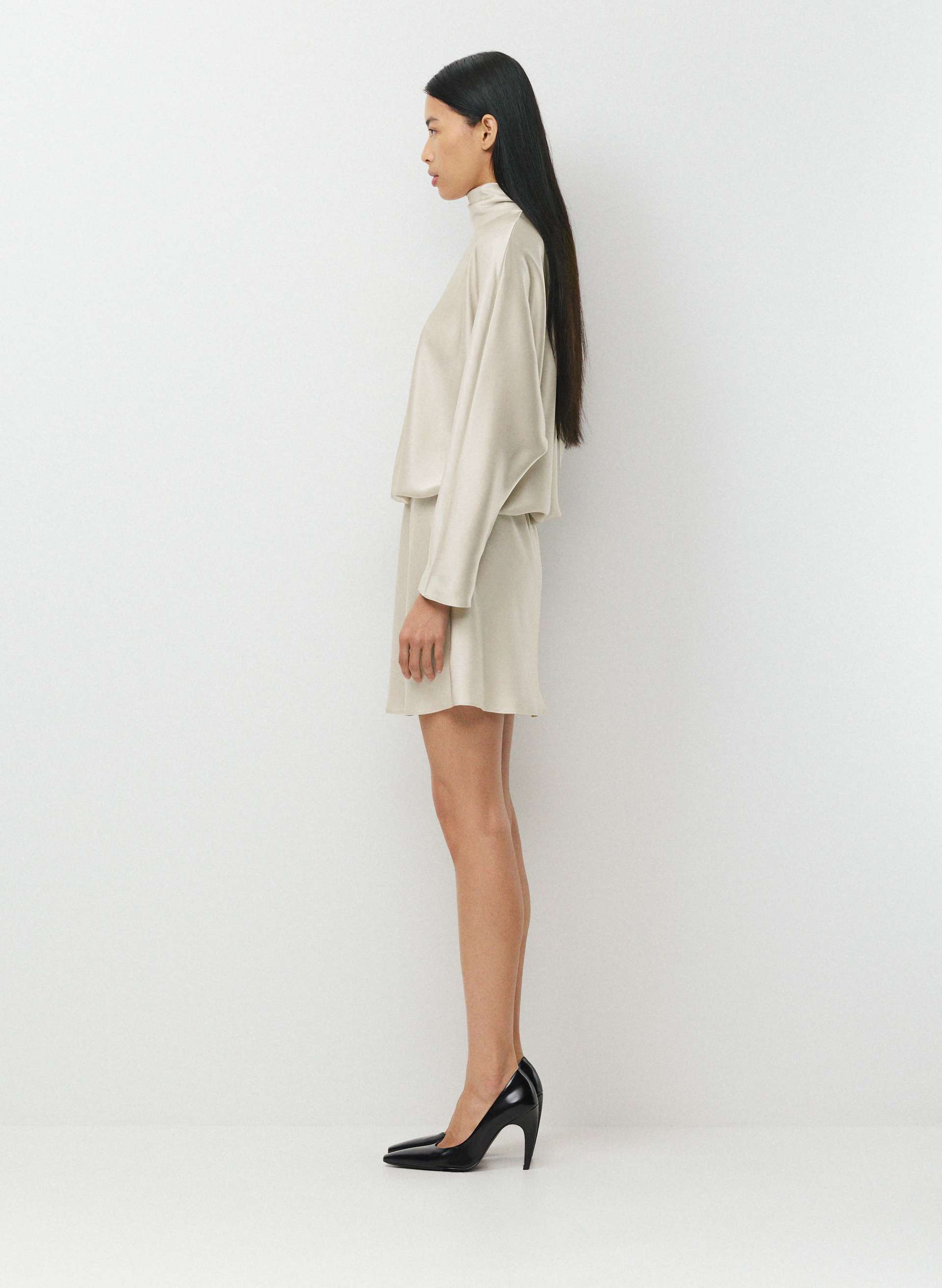 PURVIEW SATIN DRESS | Aritzia