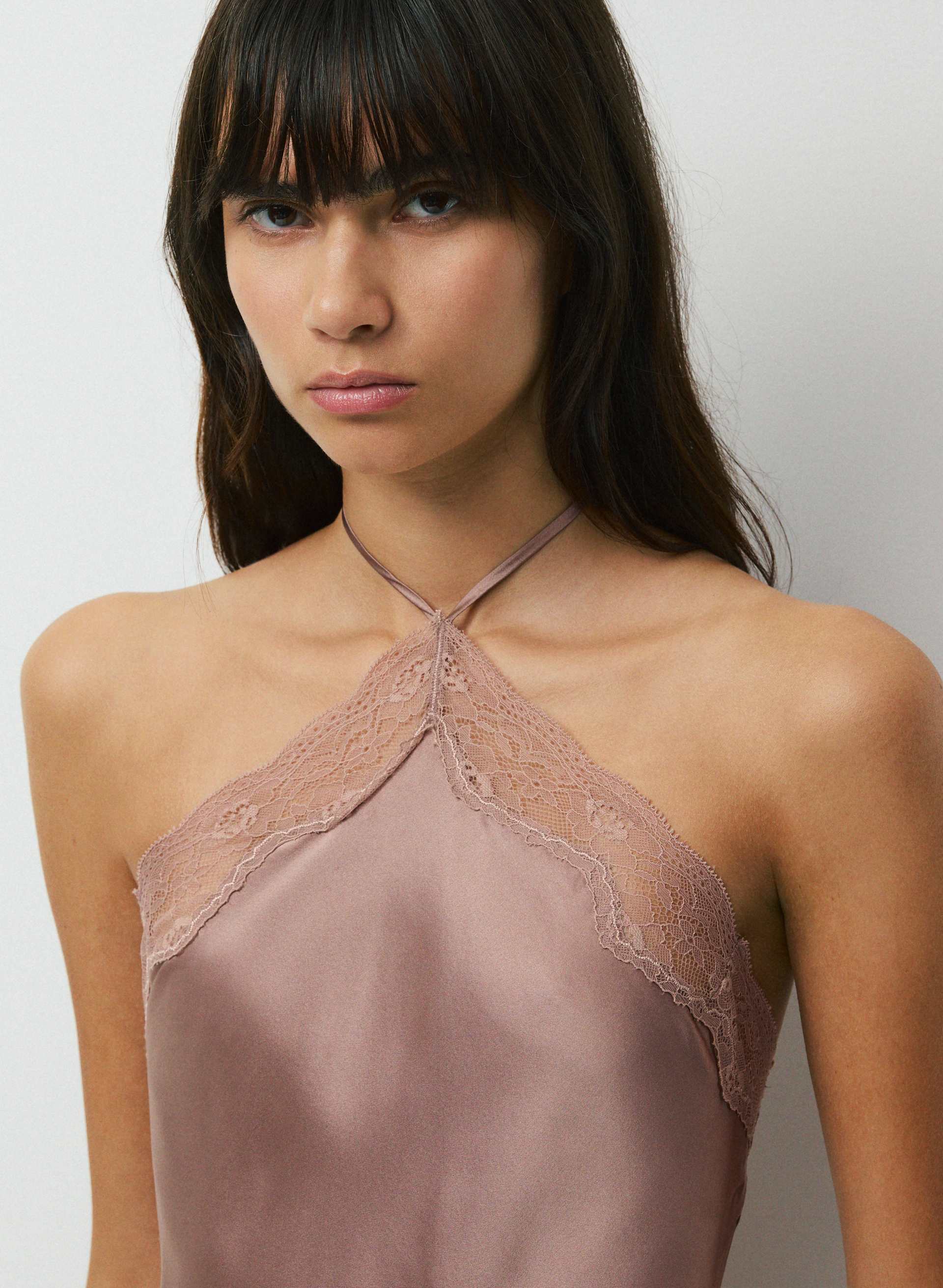 CHARIOT SILK HALTER DRESS | Aritzia
