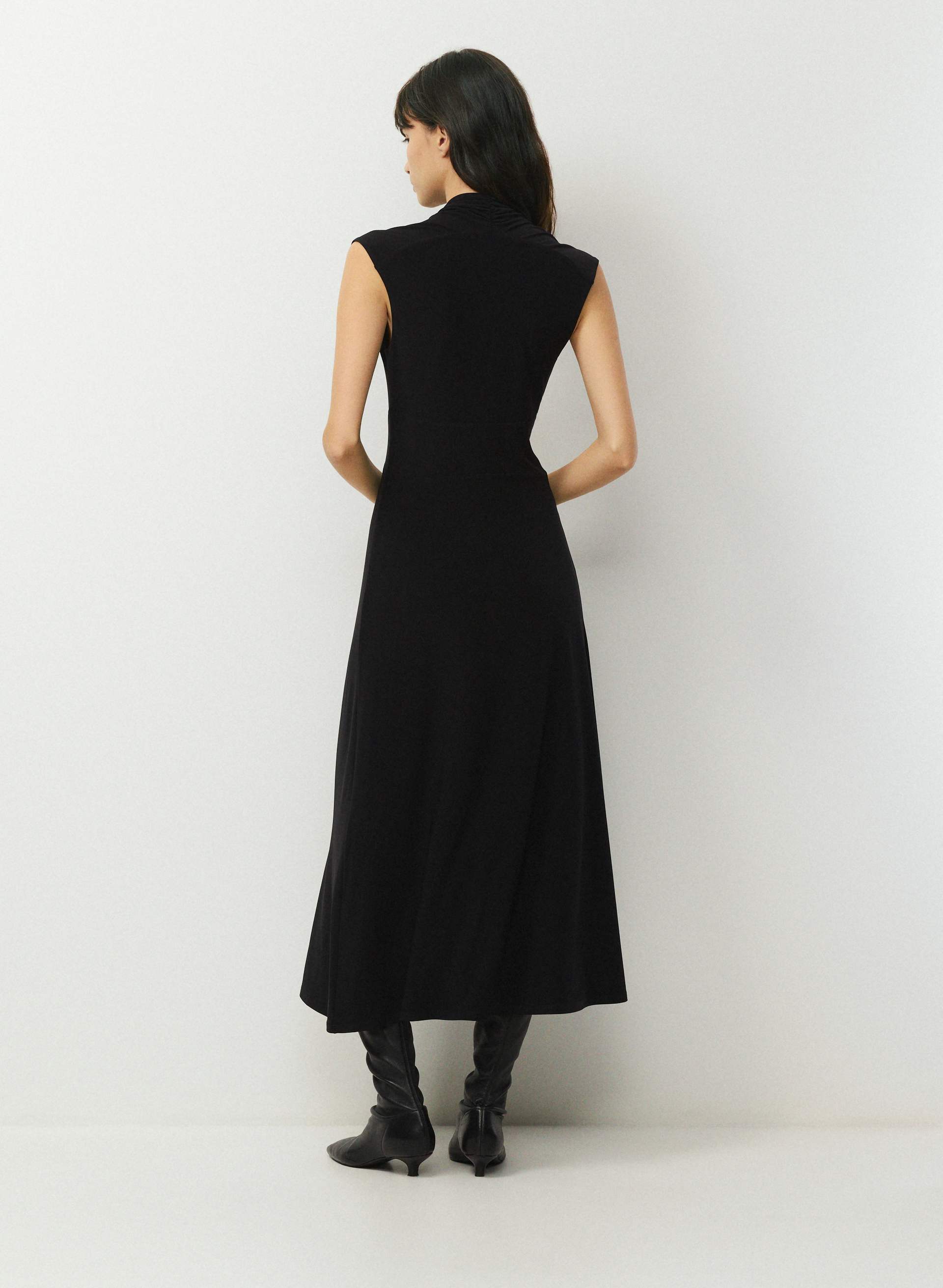SMOOTH MATTER™ GAZEBO DRESS | Aritzia