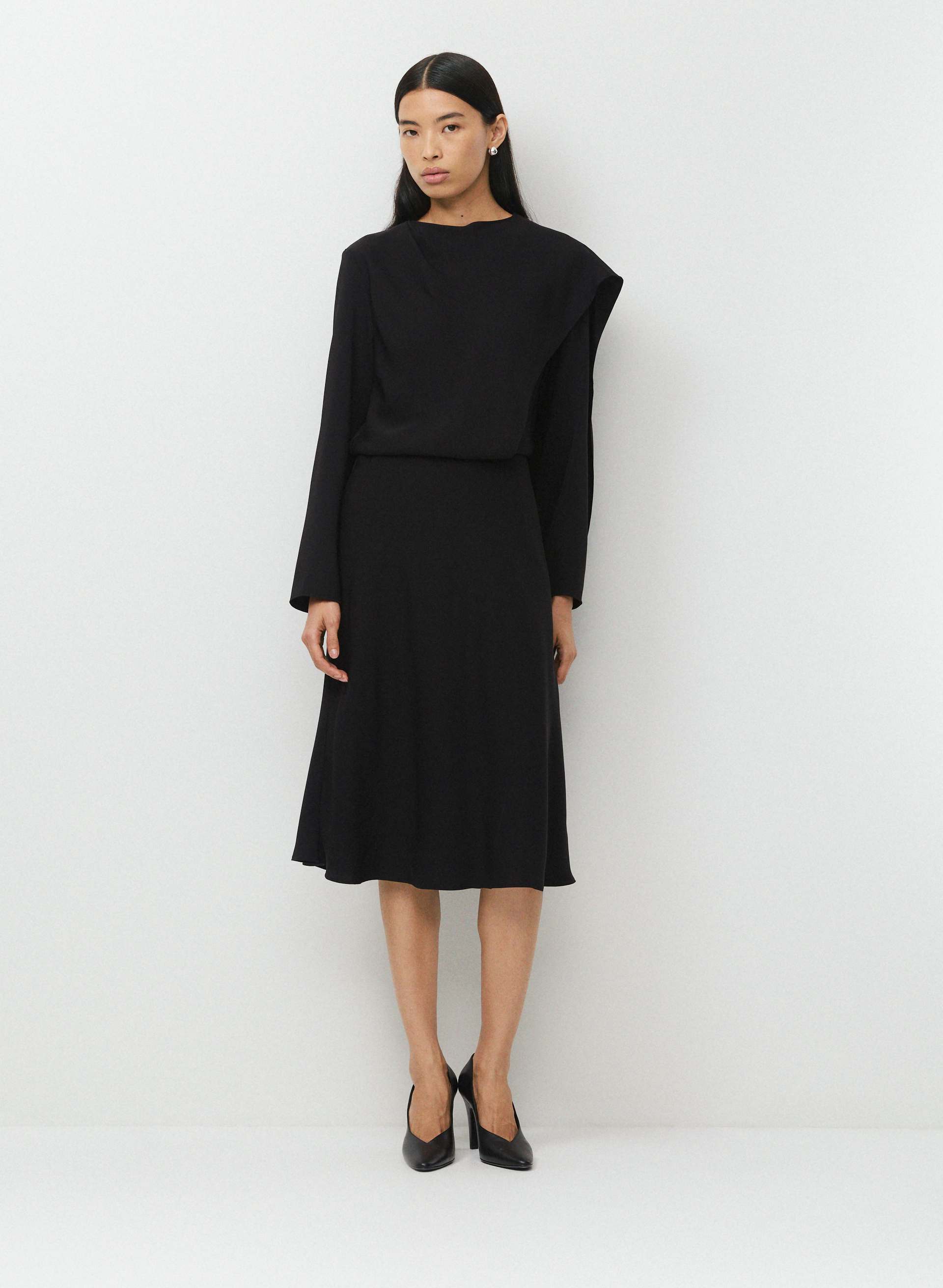 JACKIE DRESS | Aritzia