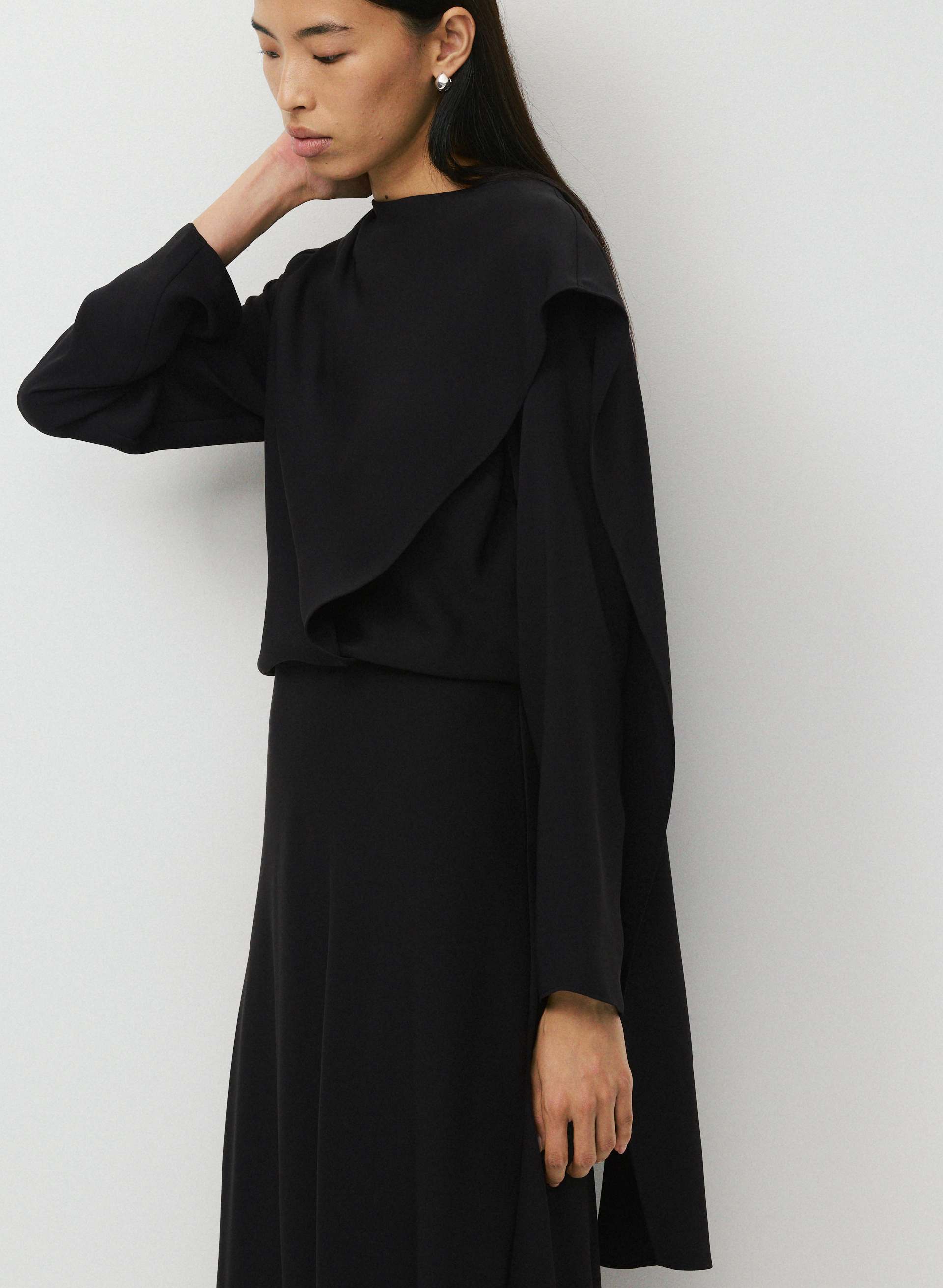 JACKIE DRESS | Aritzia