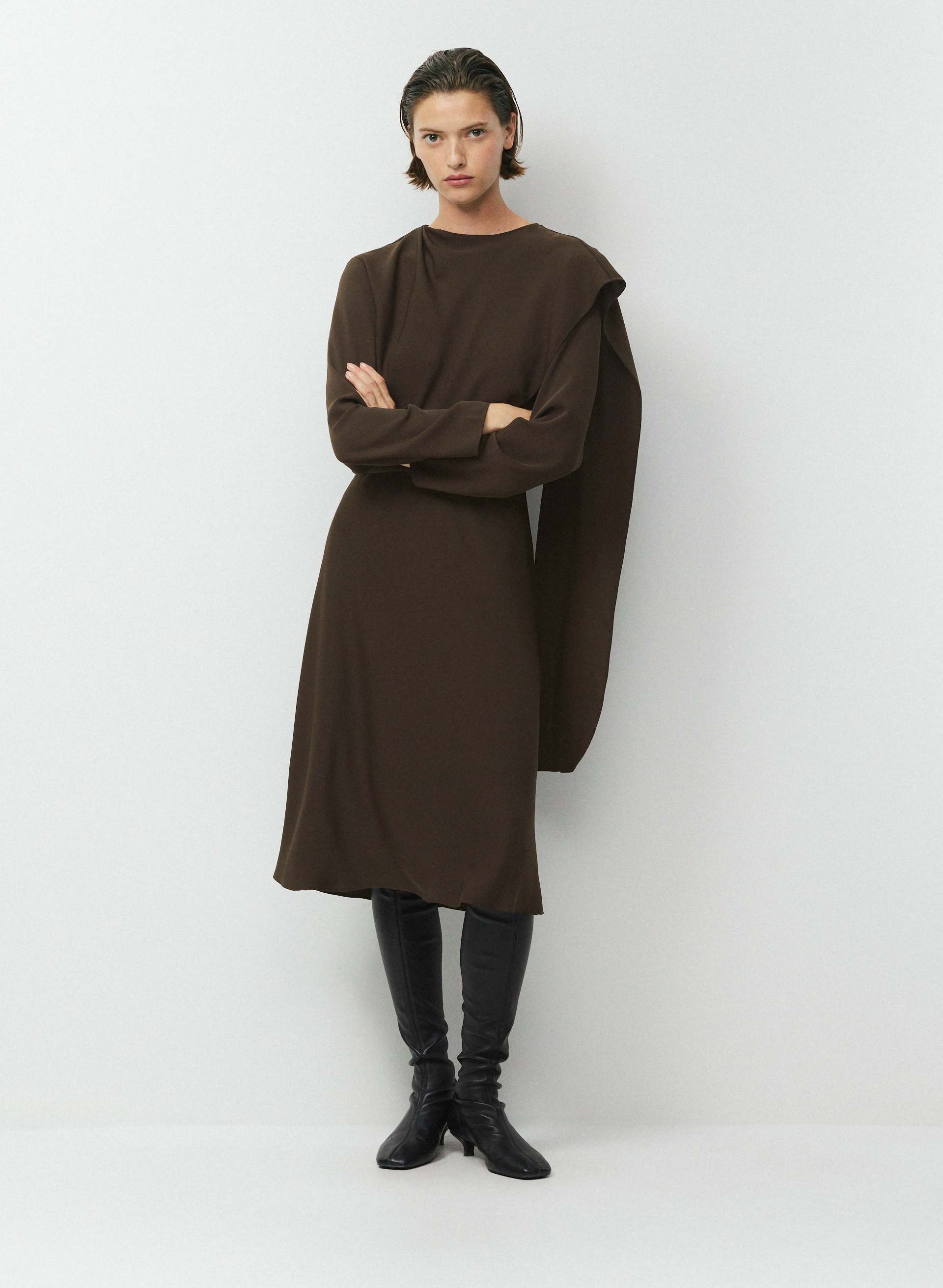 JACKIE DRESS | Aritzia