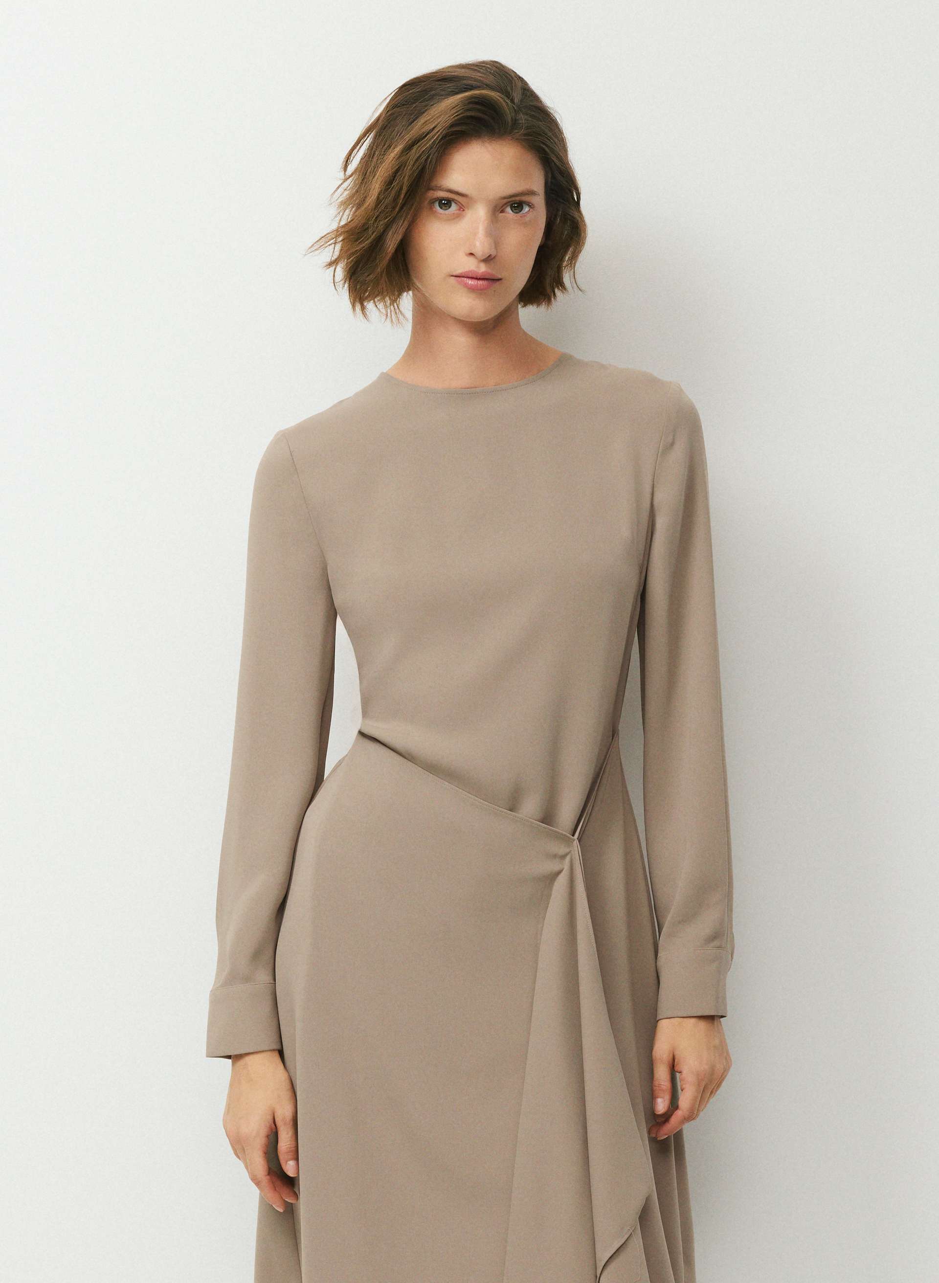 GRANDEUR DRESS | Aritzia