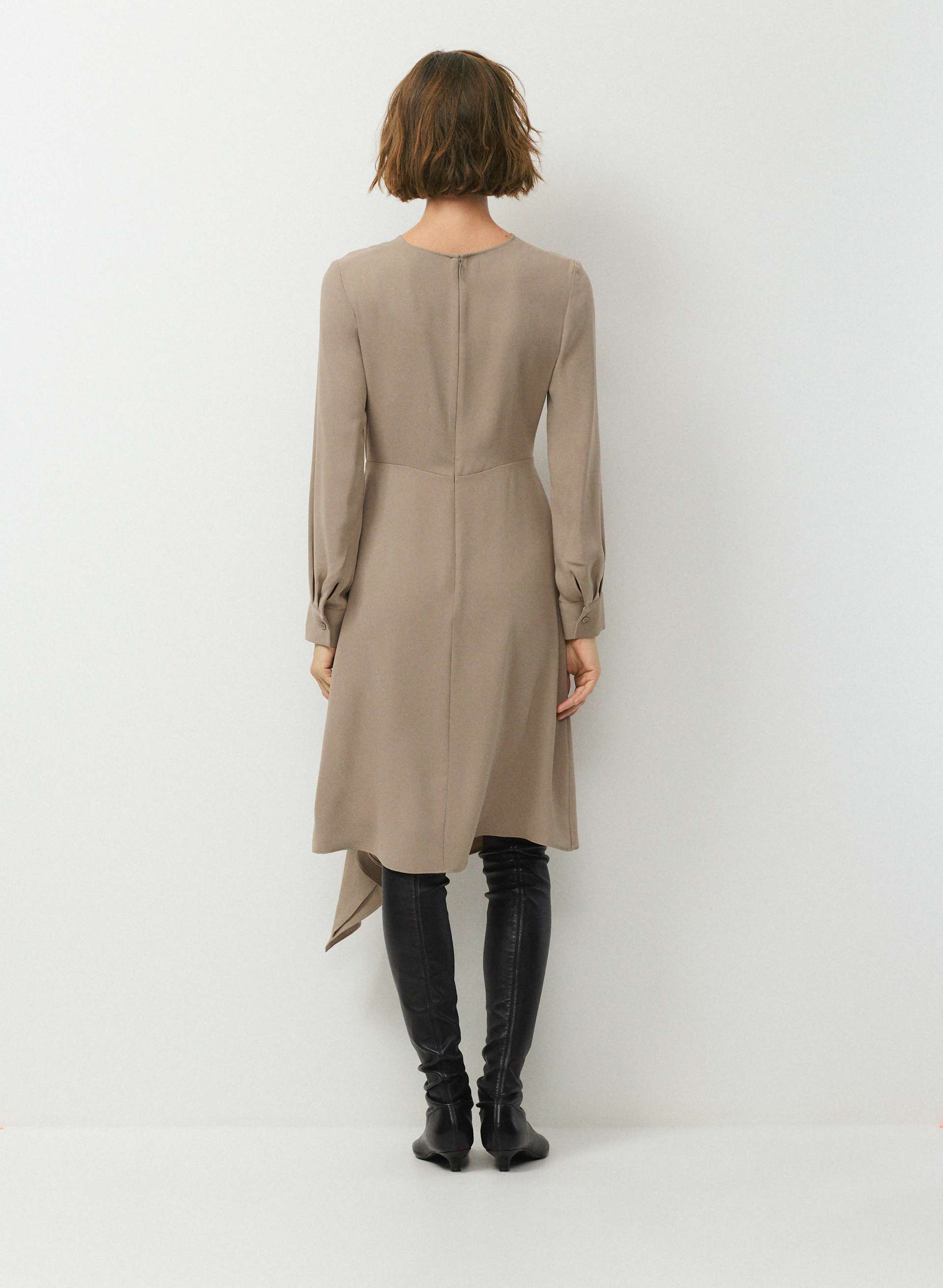 GRANDEUR DRESS | Aritzia