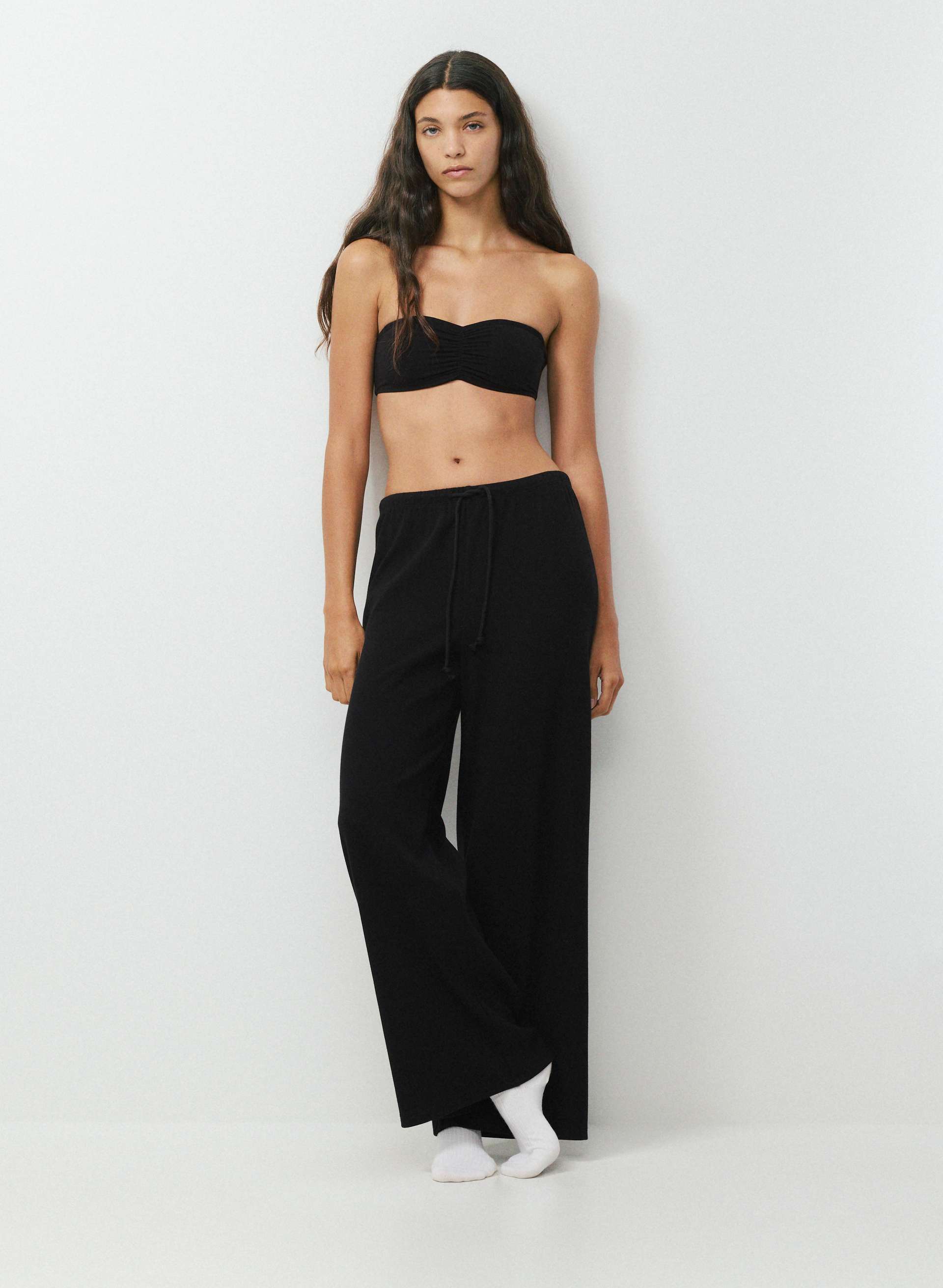 HOMESTRETCH™ SMOOTH PATH BANDEAU | Aritzia