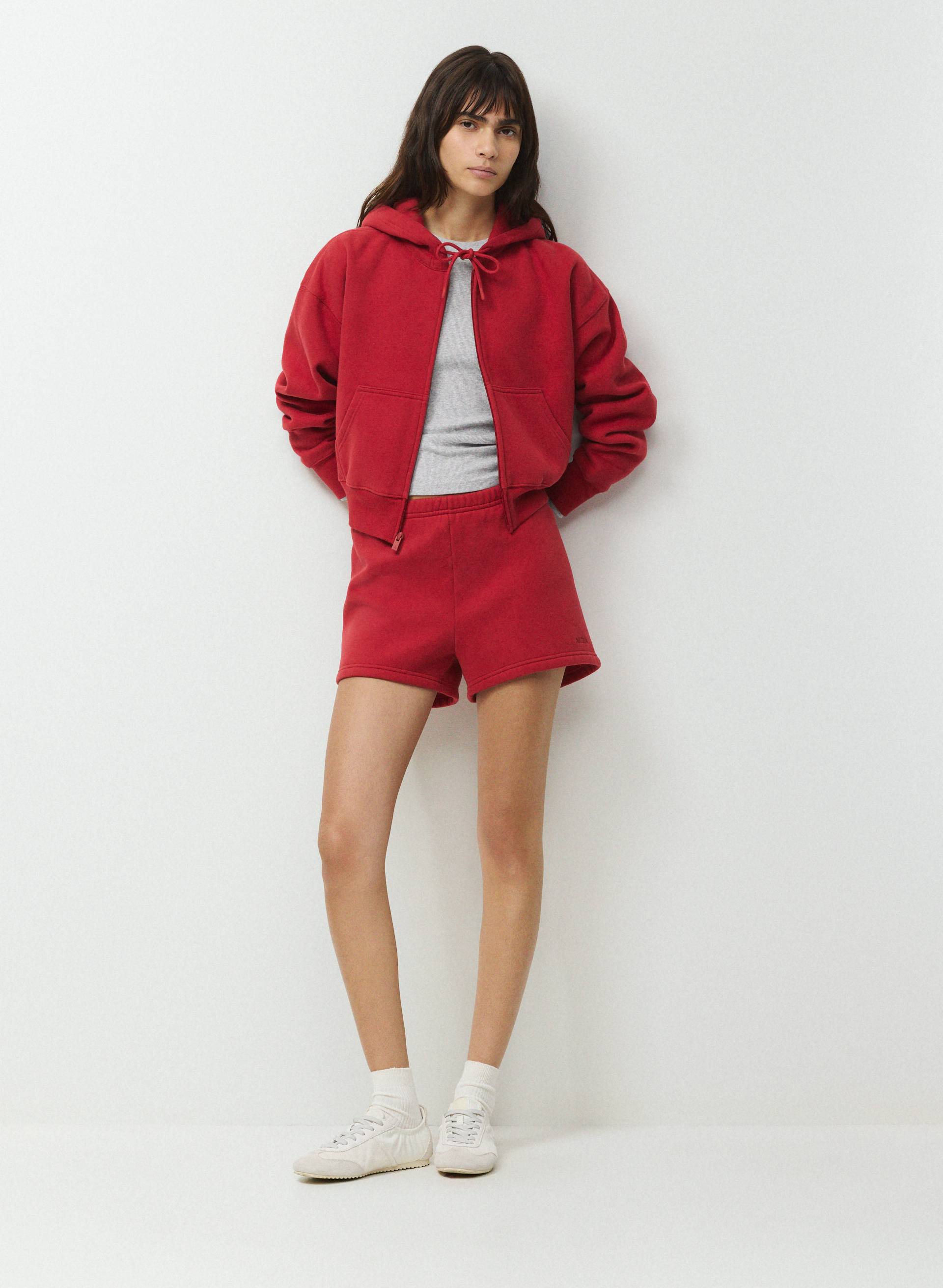 COZY SWEATFLEECE PERFECT HI-RISE MINI SHORT - Perfect-fit high-rise fleece sweatshorts. 