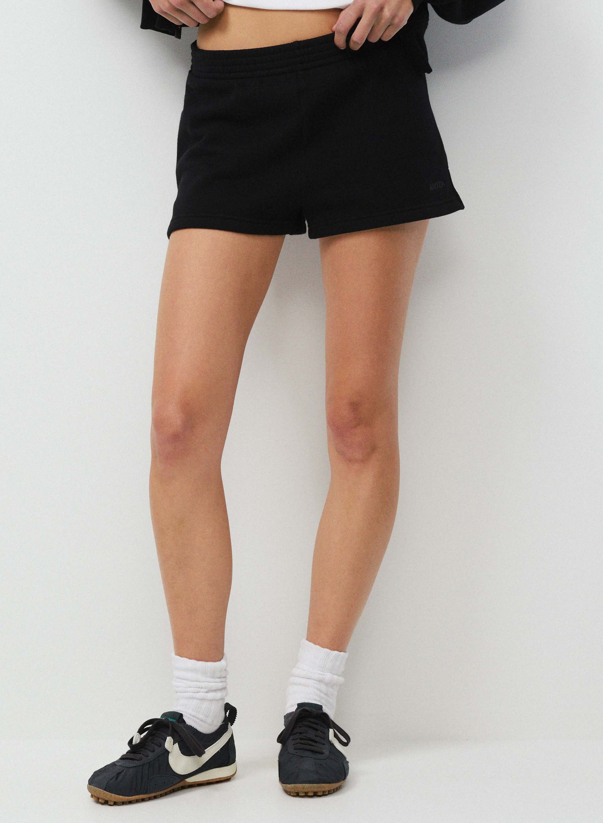 COZY SWEATFLEECE PERFECT MICRO SHORT - Perfect mid-rise micro fleece sweatshorts. 