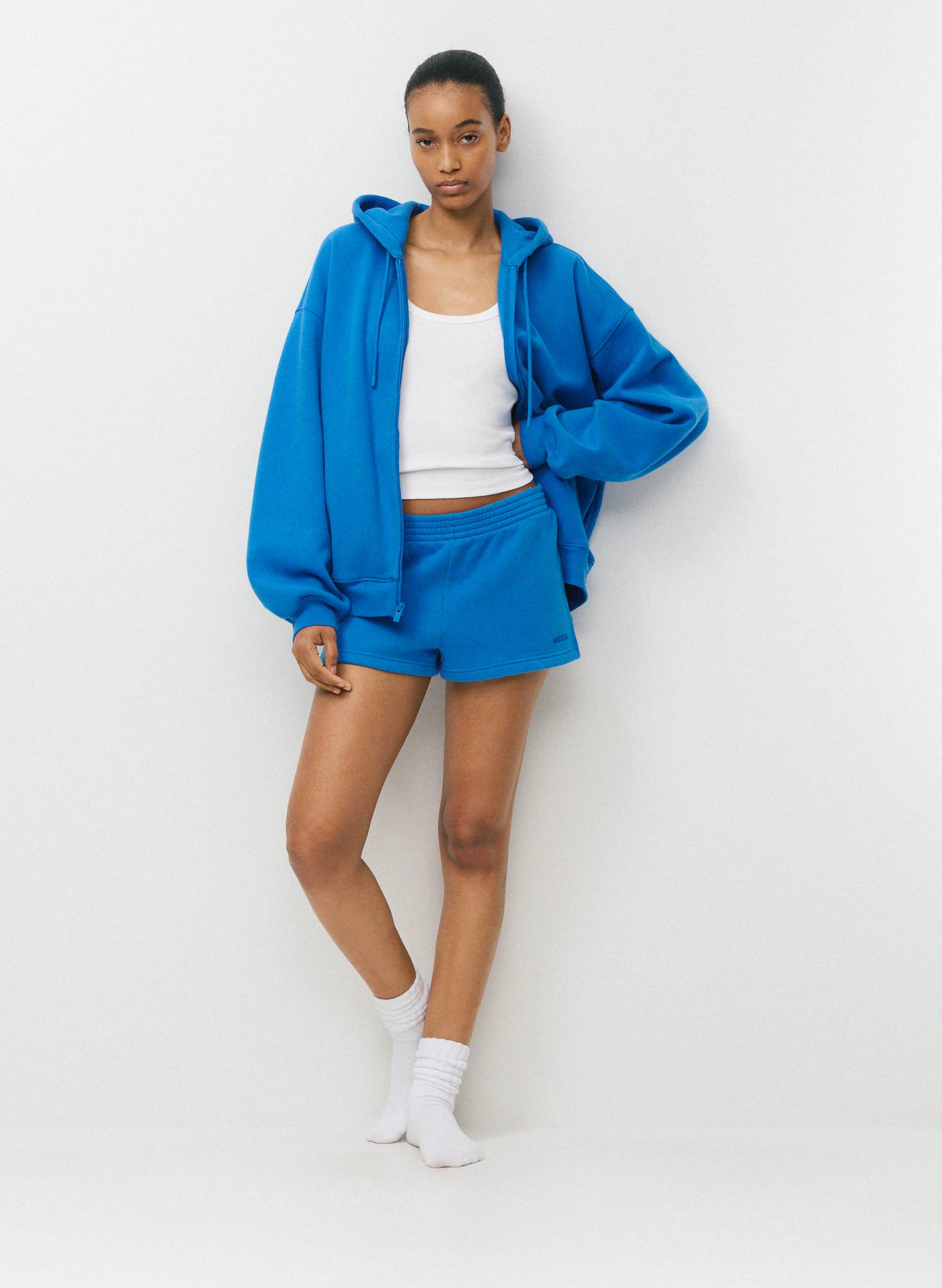 COZY SWEATFLEECE PERFECT MICRO SHORT | Aritzia