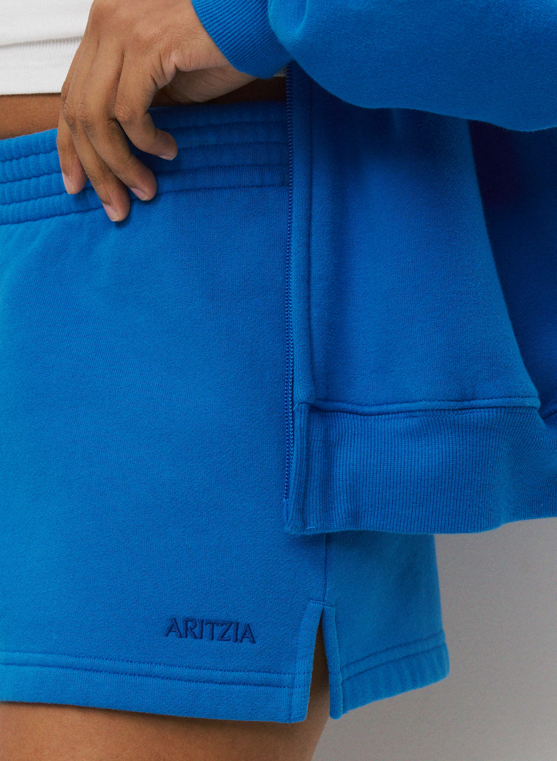 COZY SWEATFLEECE PERFECT MICRO SHORT | Aritzia