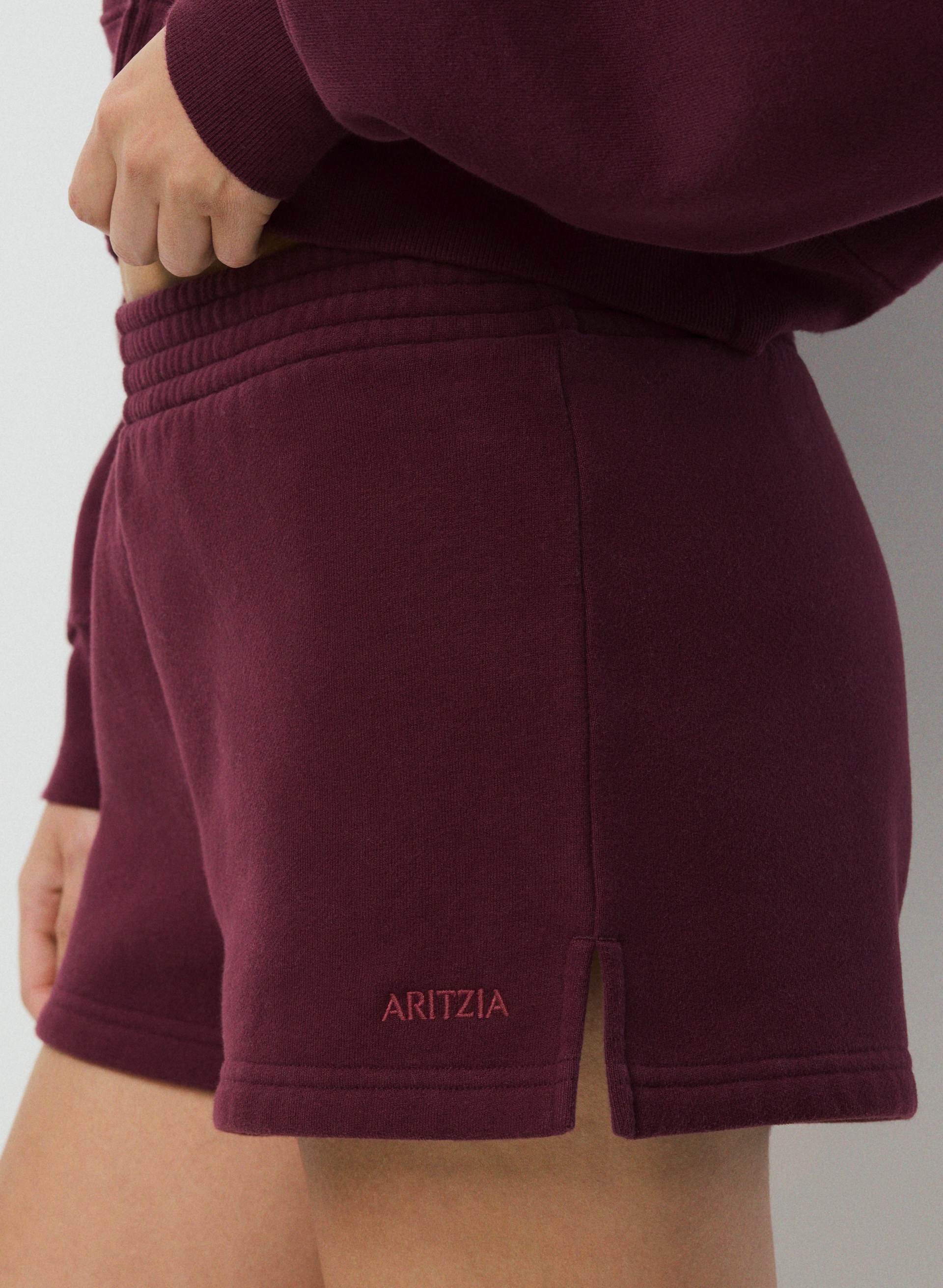 COZY SWEATFLEECE PERFECT MICRO SHORT | Aritzia