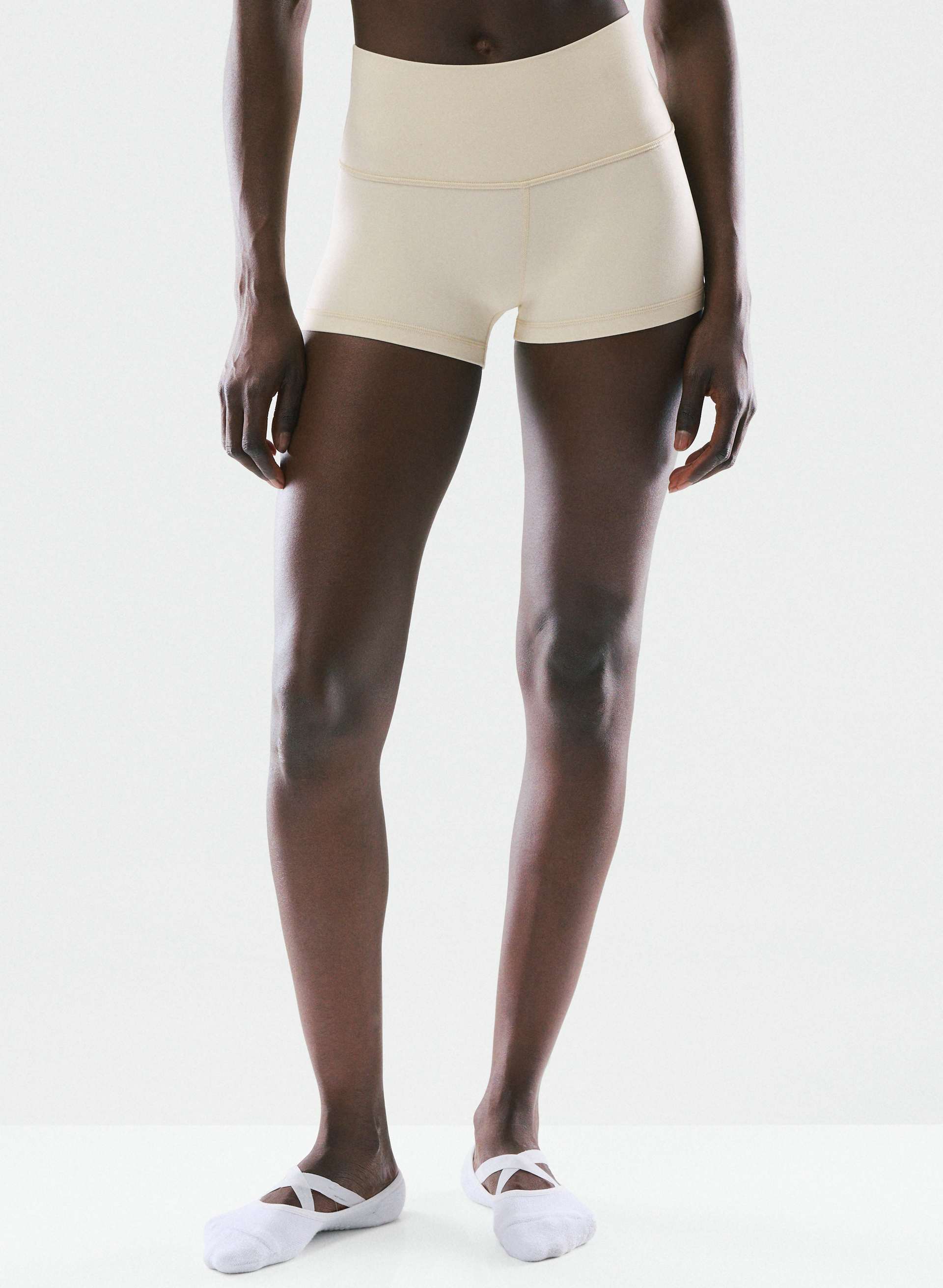 BUTTER CHEEKY HI-RISE 3" SHORT | Aritzia
