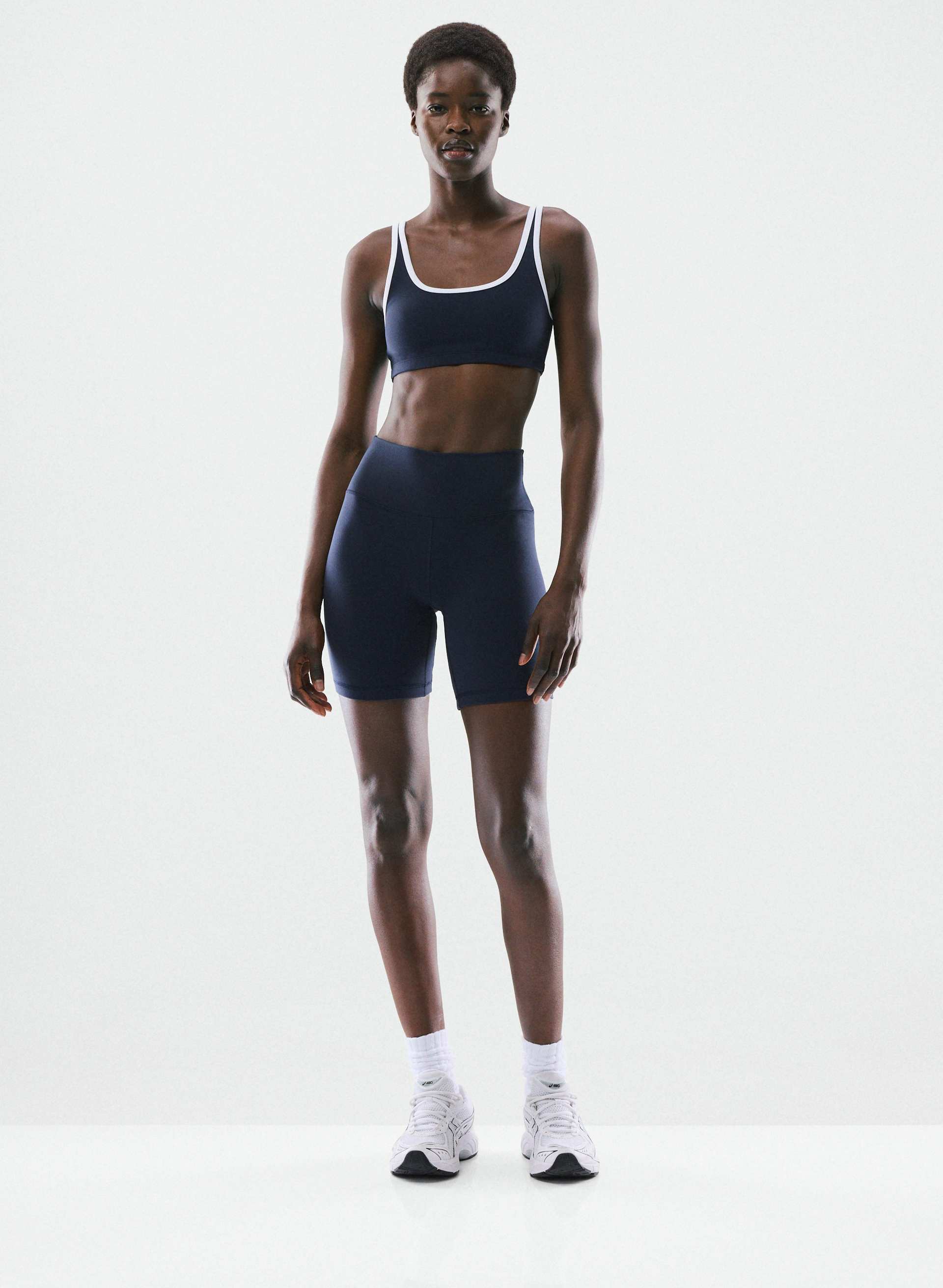 LIFE ATMOSPHERE HI-RISE 7" SHORT | Aritzia