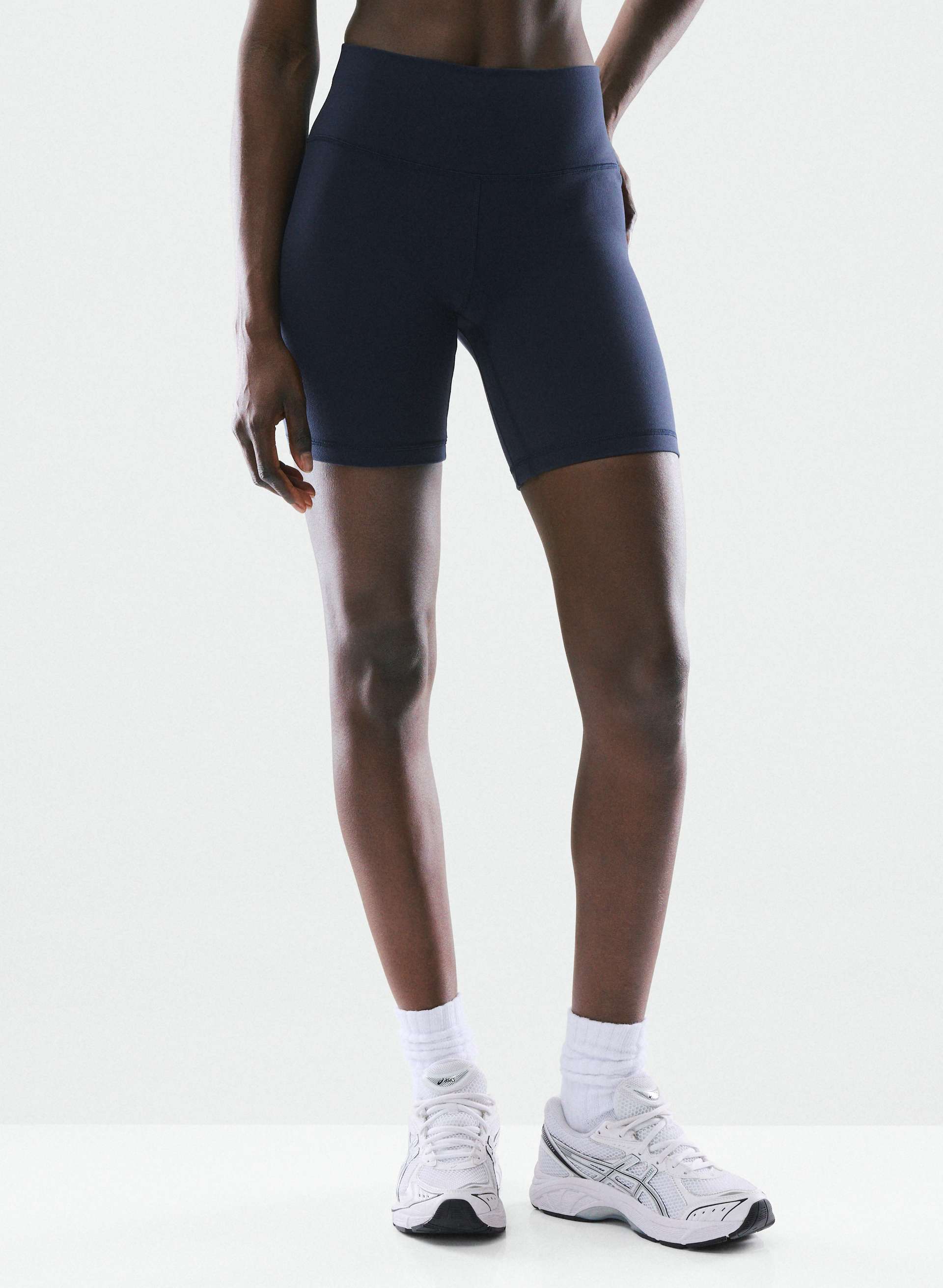 LIFE ATMOSPHERE HI-RISE 7" SHORT | Aritzia