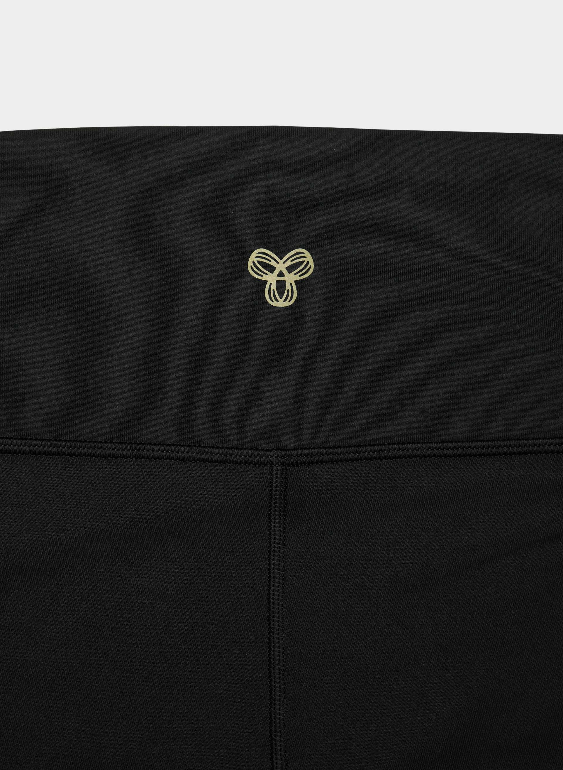 LIFE ATMOSPHERE HI-RISE 3" SHORT | Aritzia