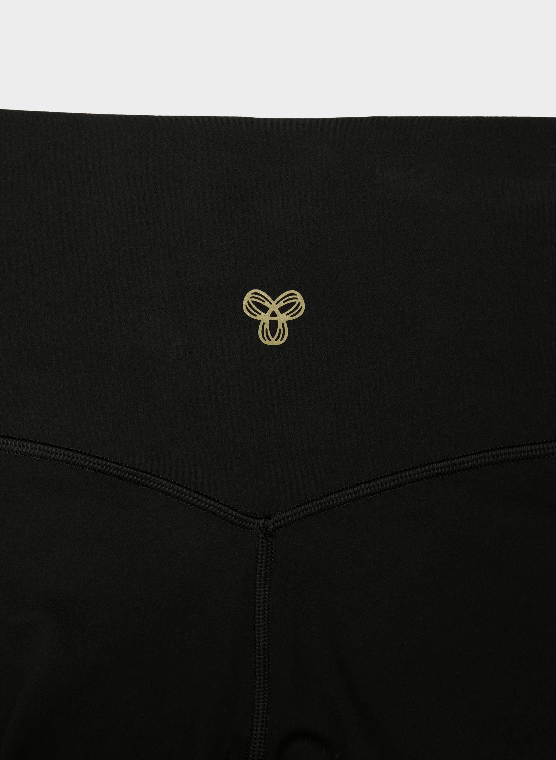 BUTTER CHEEKY INFINITE HI-RISE 5" SHORT | Aritzia