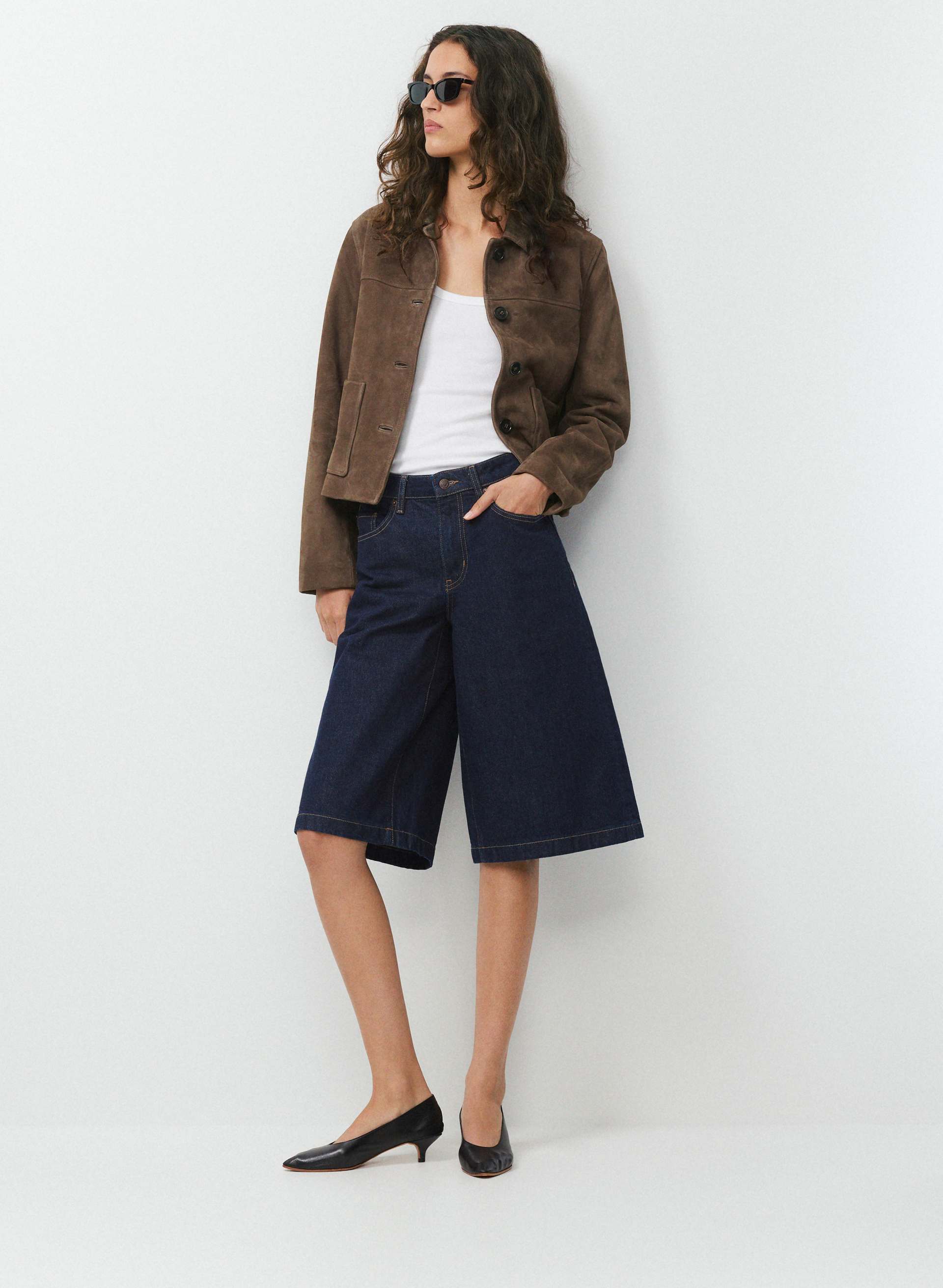 PUBLICITY BELOW-KNEE DENIM SHORT | Aritzia