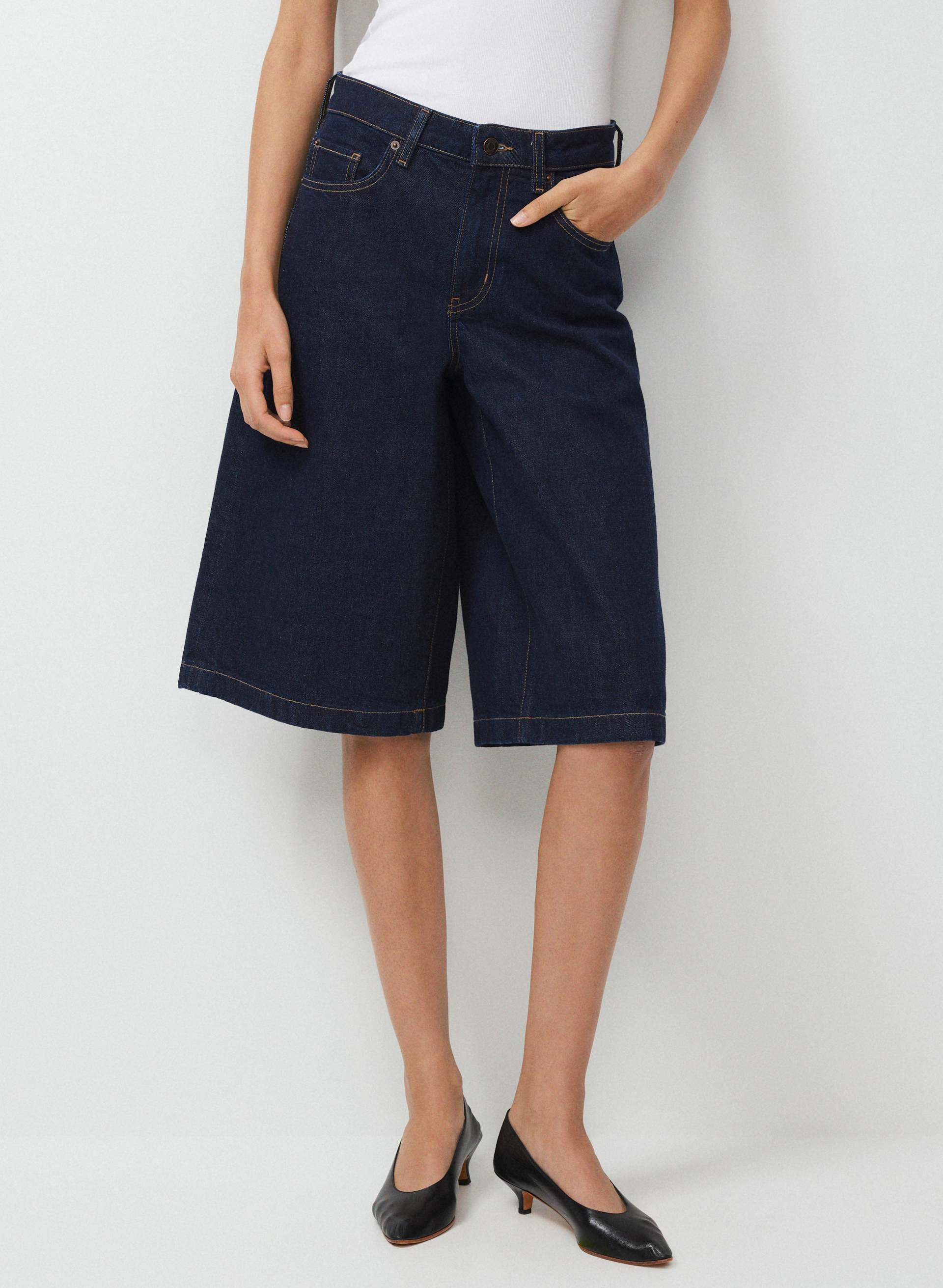 PUBLICITY BELOW-KNEE DENIM SHORT | Aritzia