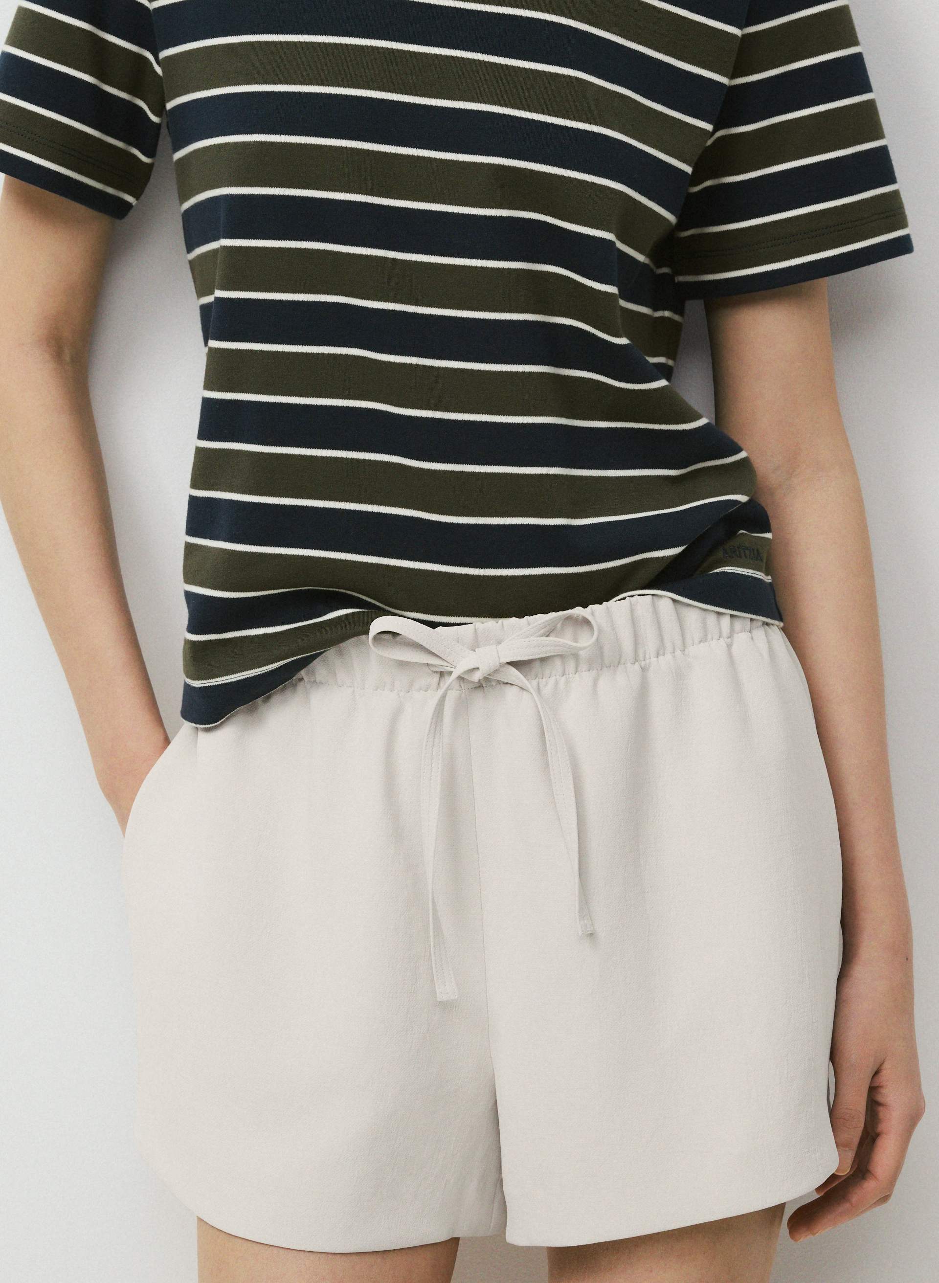 THE LODGE SHORT™ MINI | Aritzia