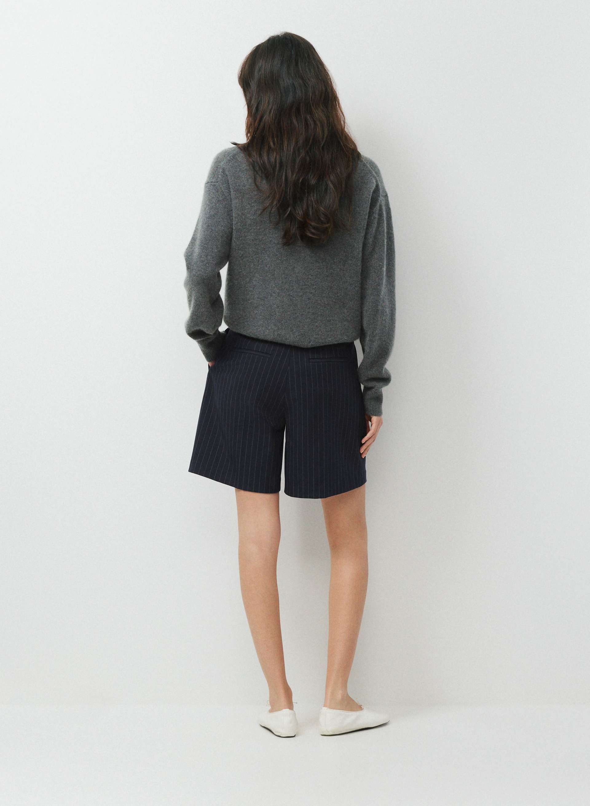 THE EFFORTLESS SHORT™ LONG | Aritzia