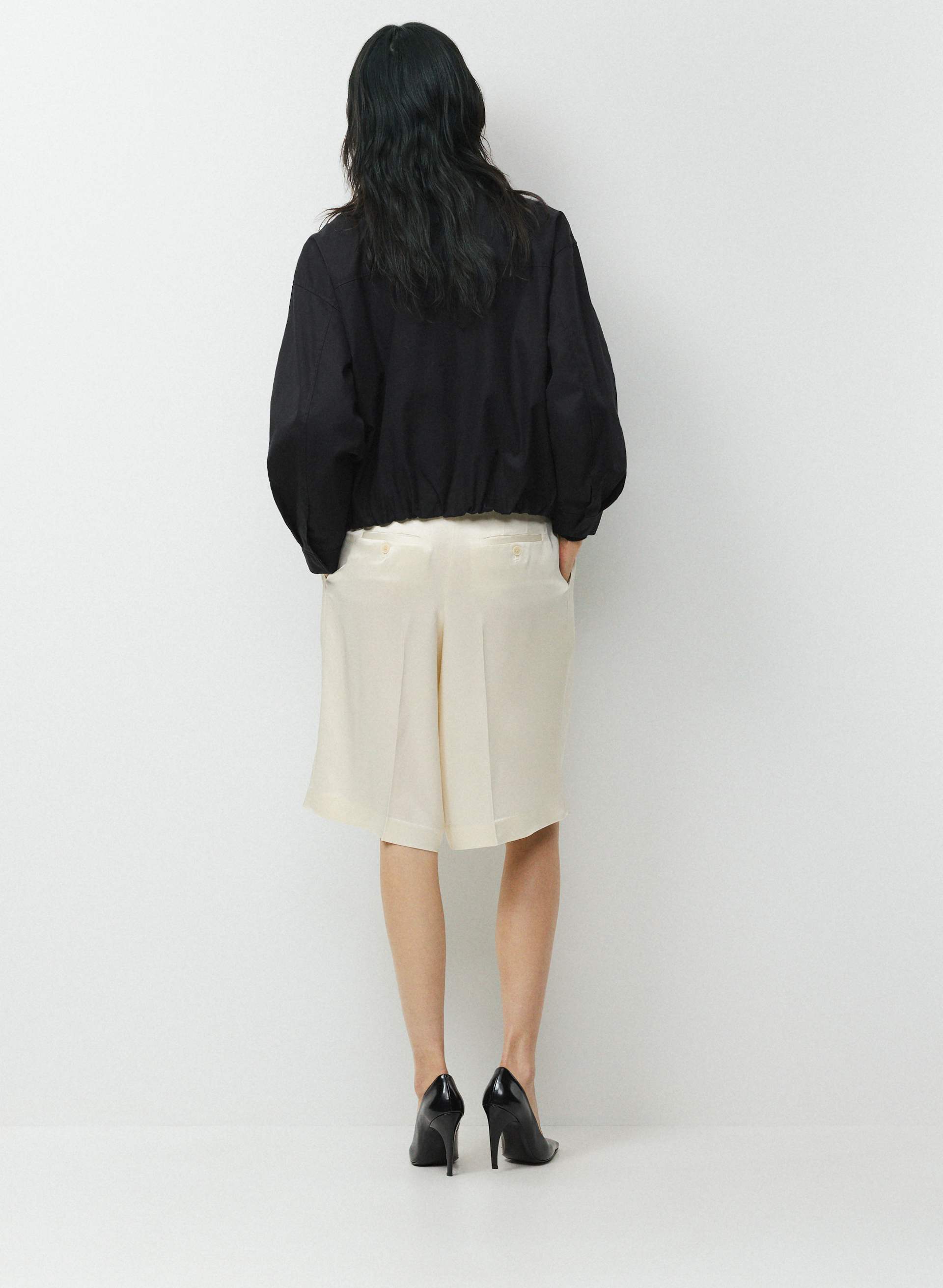 TOUCHPOINT SATIN SHORT | Aritzia