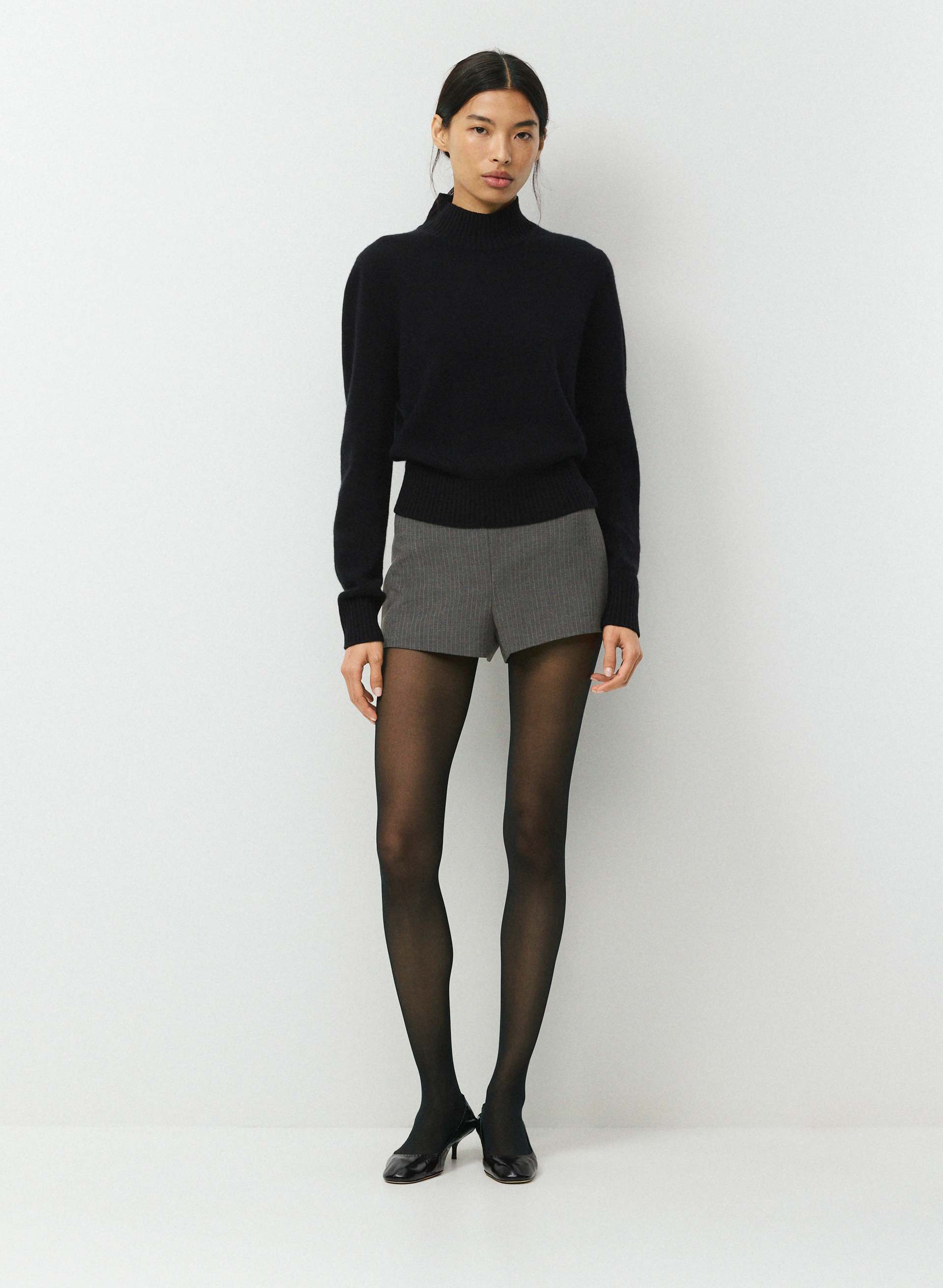 MIRABELLE SHORT - EVERSENTIAL™ - Softly structured super low-rise micro shorts. 
