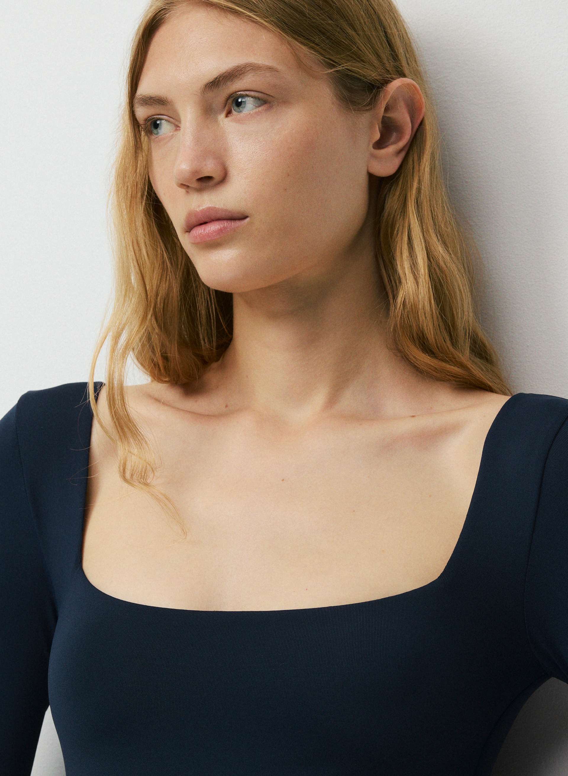 ORIGINAL CONTOUR HEADWAY SQUARENECK BODYSUIT | Aritzia
