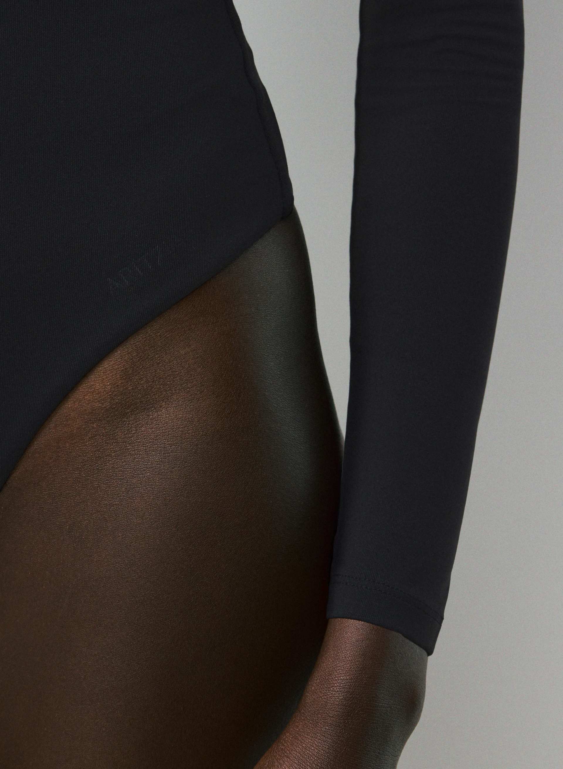 ORIGINAL CONTOUR HEADWAY SQUARENECK BODYSUIT | Aritzia