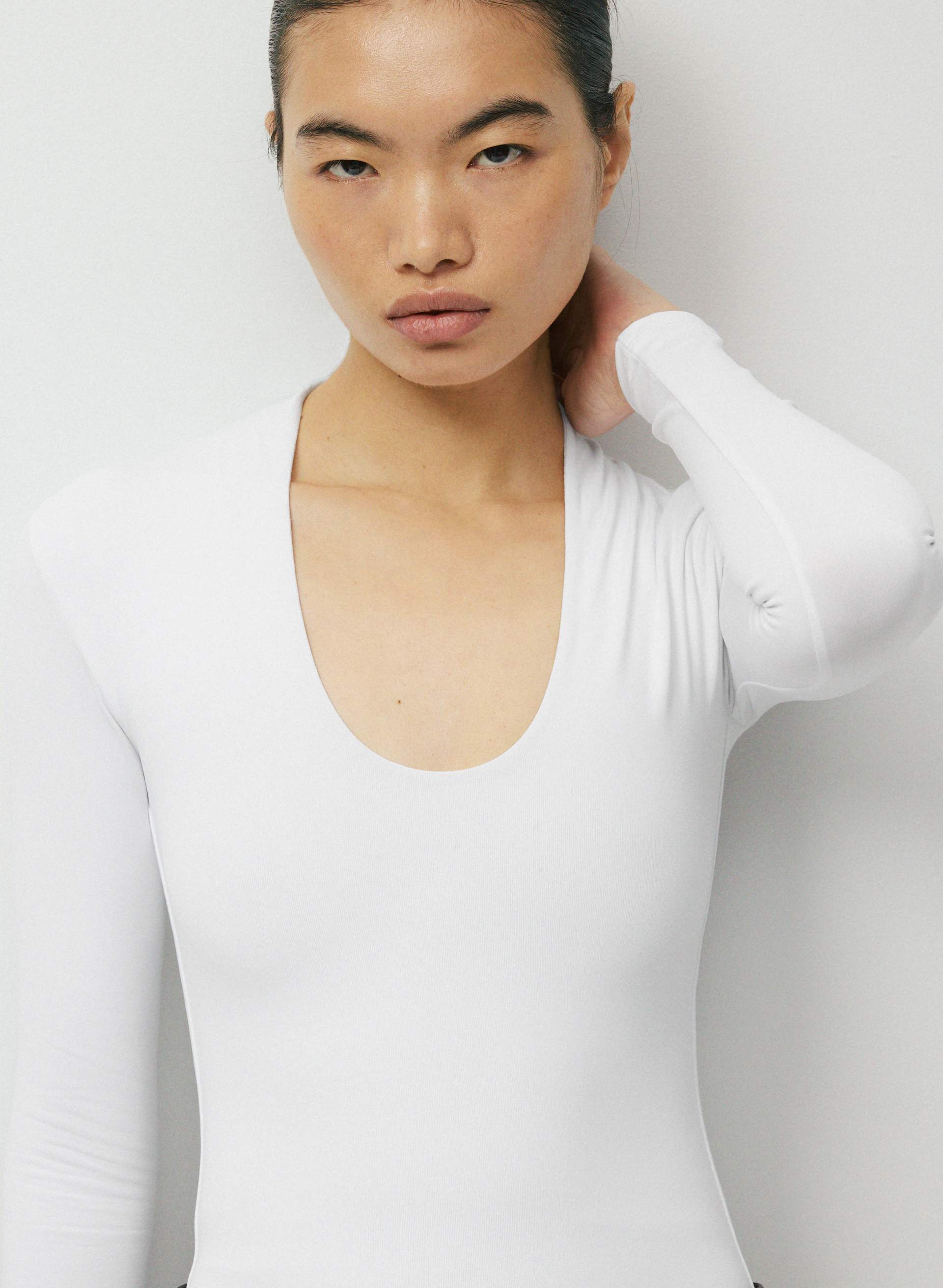 JUSTAUCORPS APÉRITIF EN CONTOUR ORIGINAL | Aritzia