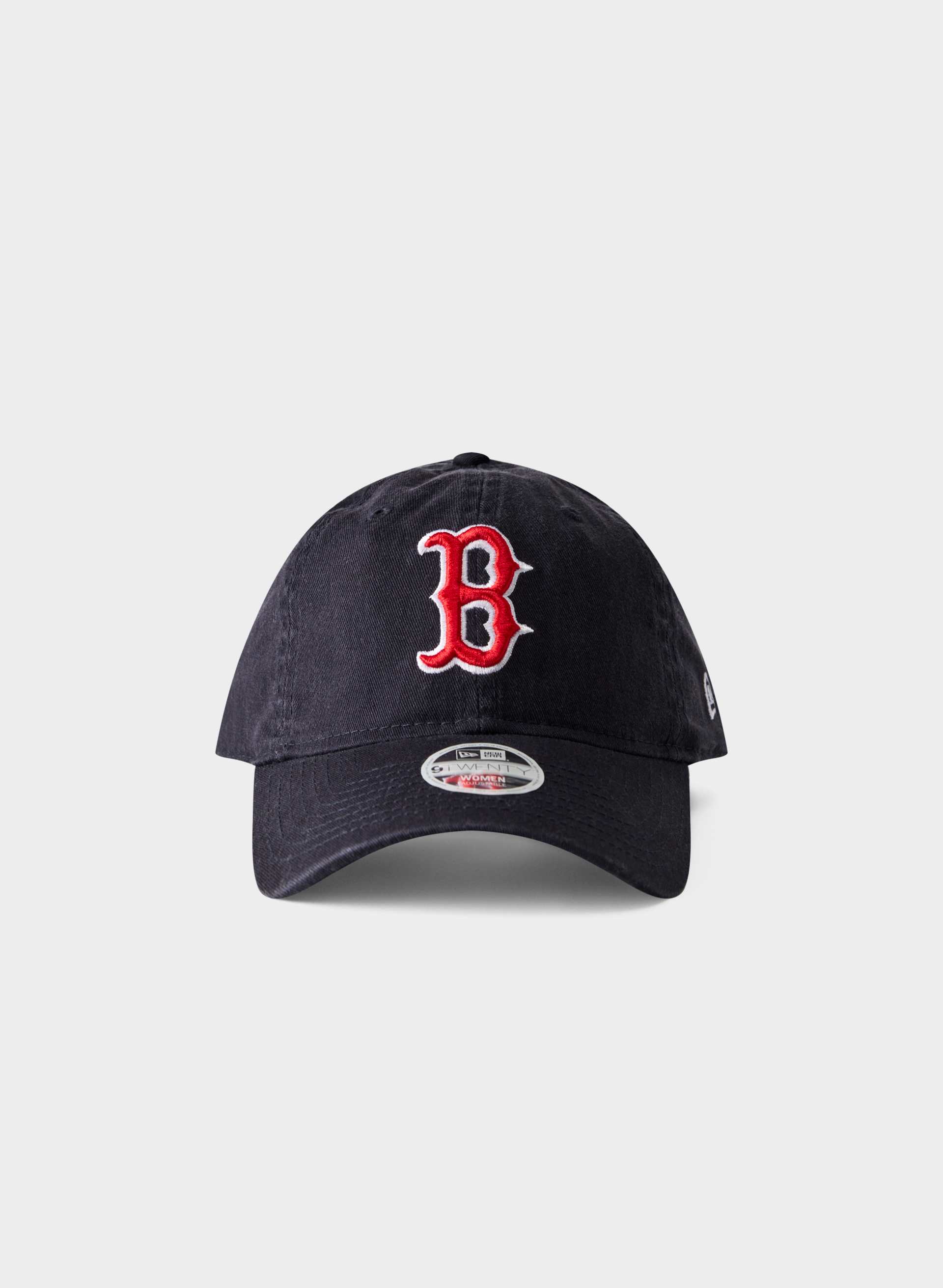 NEW ERA BOSTON RED SOX 9TWENTY HAT - Women’s-fit cotton twill 9TWENTY baseball cap. 