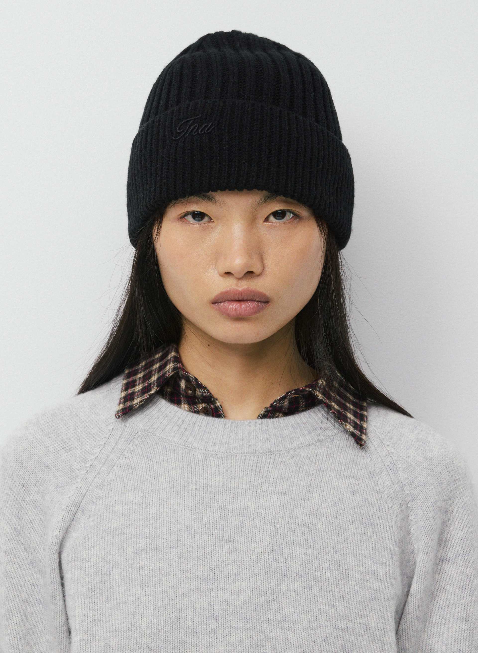 BACKCOUNTRY BEANIE | Aritzia