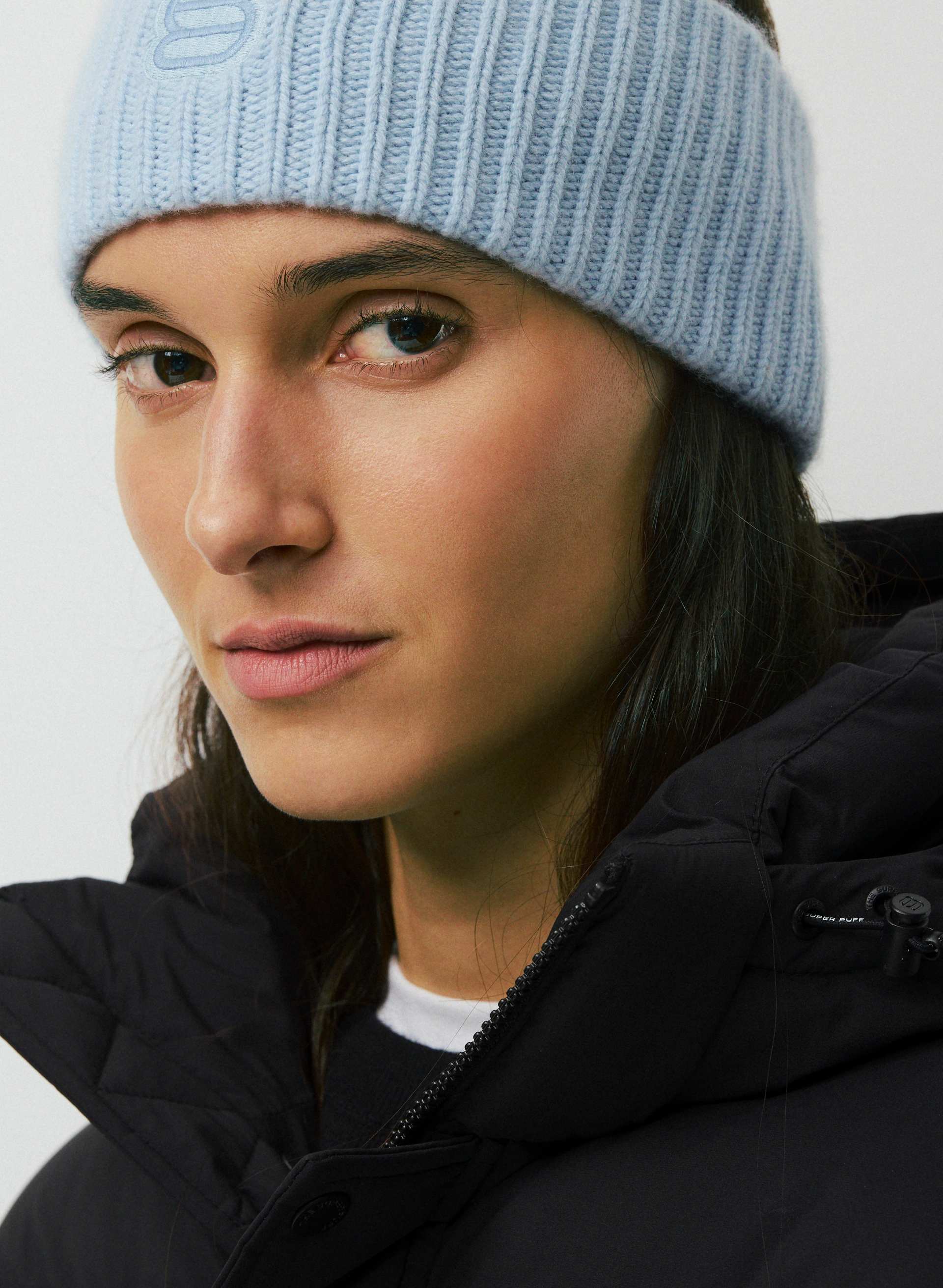 THE SUPER PUFF™ KNIT HEADBAND | Aritzia