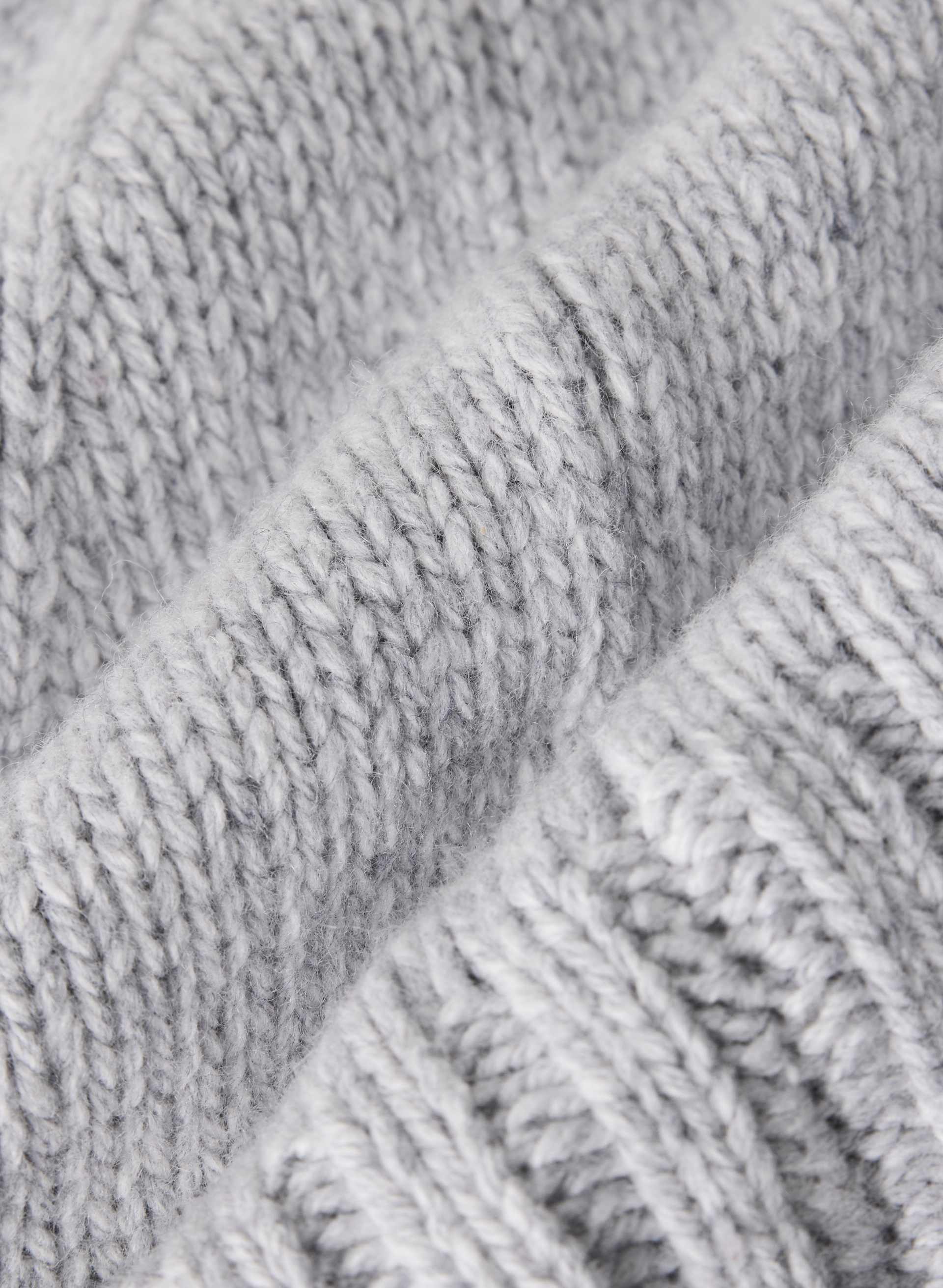 GRAVITAS BEANIE | Aritzia
