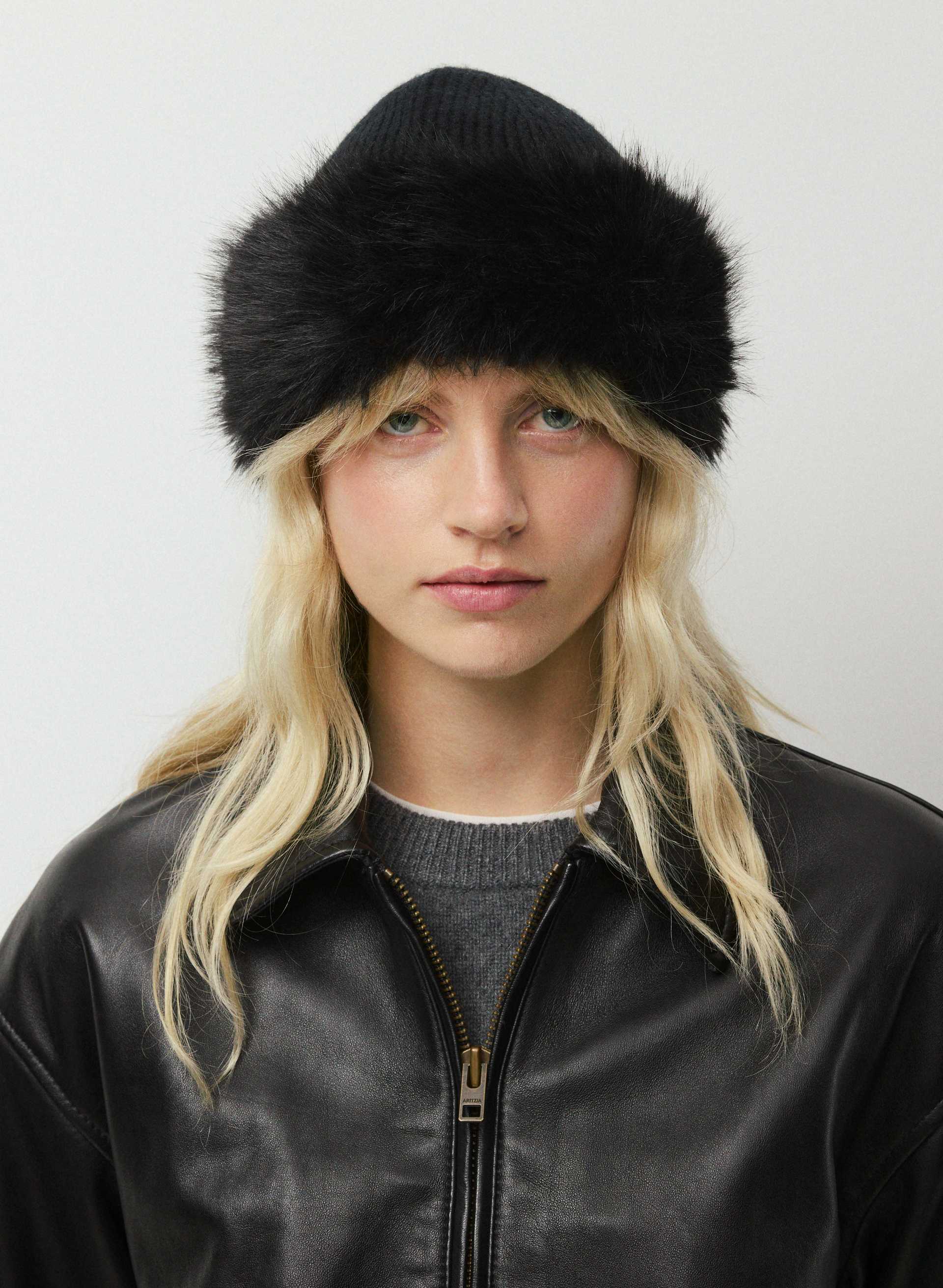MERINO WOOL ZERMATT BEANIE | Aritzia