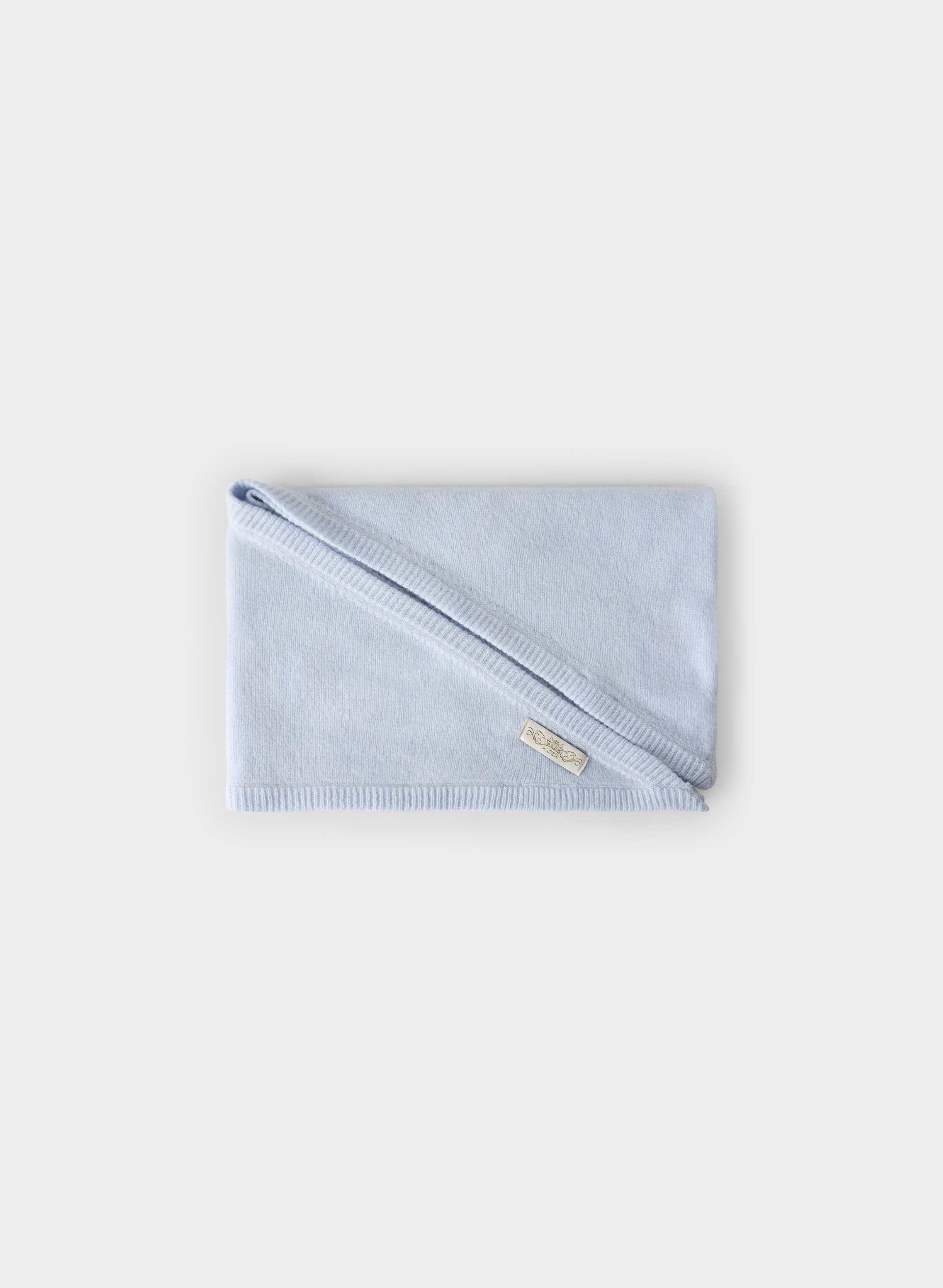 ESSENTIAL CASHMERE KEY MEDIUM SCARF | Aritzia