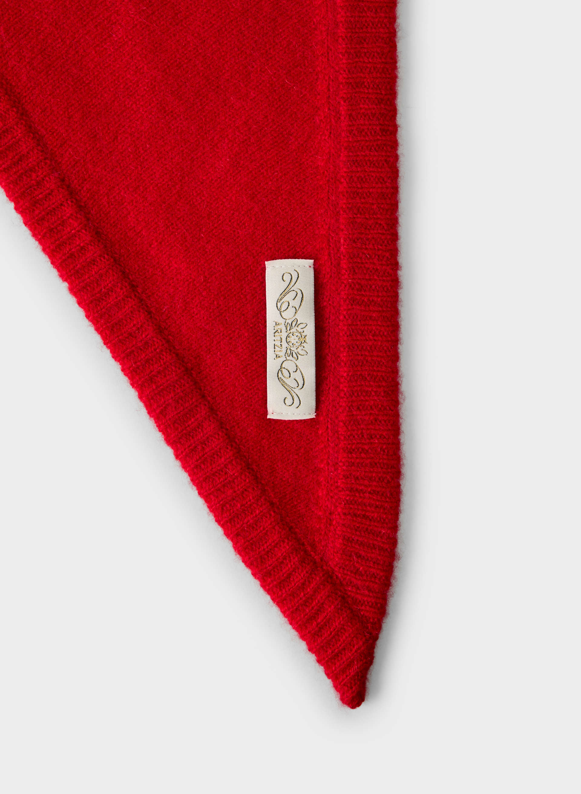 ESSENTIAL CASHMERE KEY MEDIUM SCARF | Aritzia