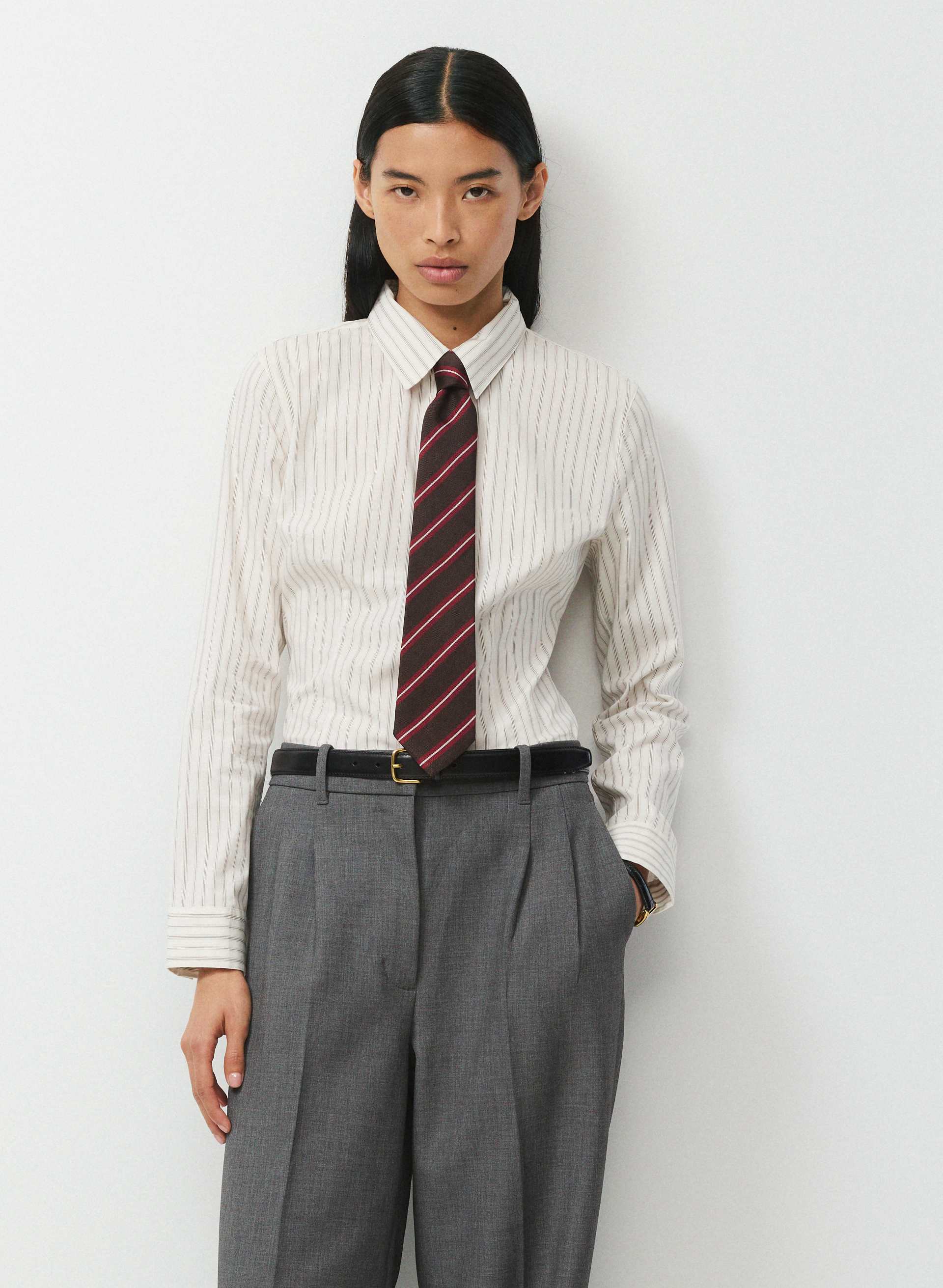CRAVATE PIVOT EN SOIE | Aritzia