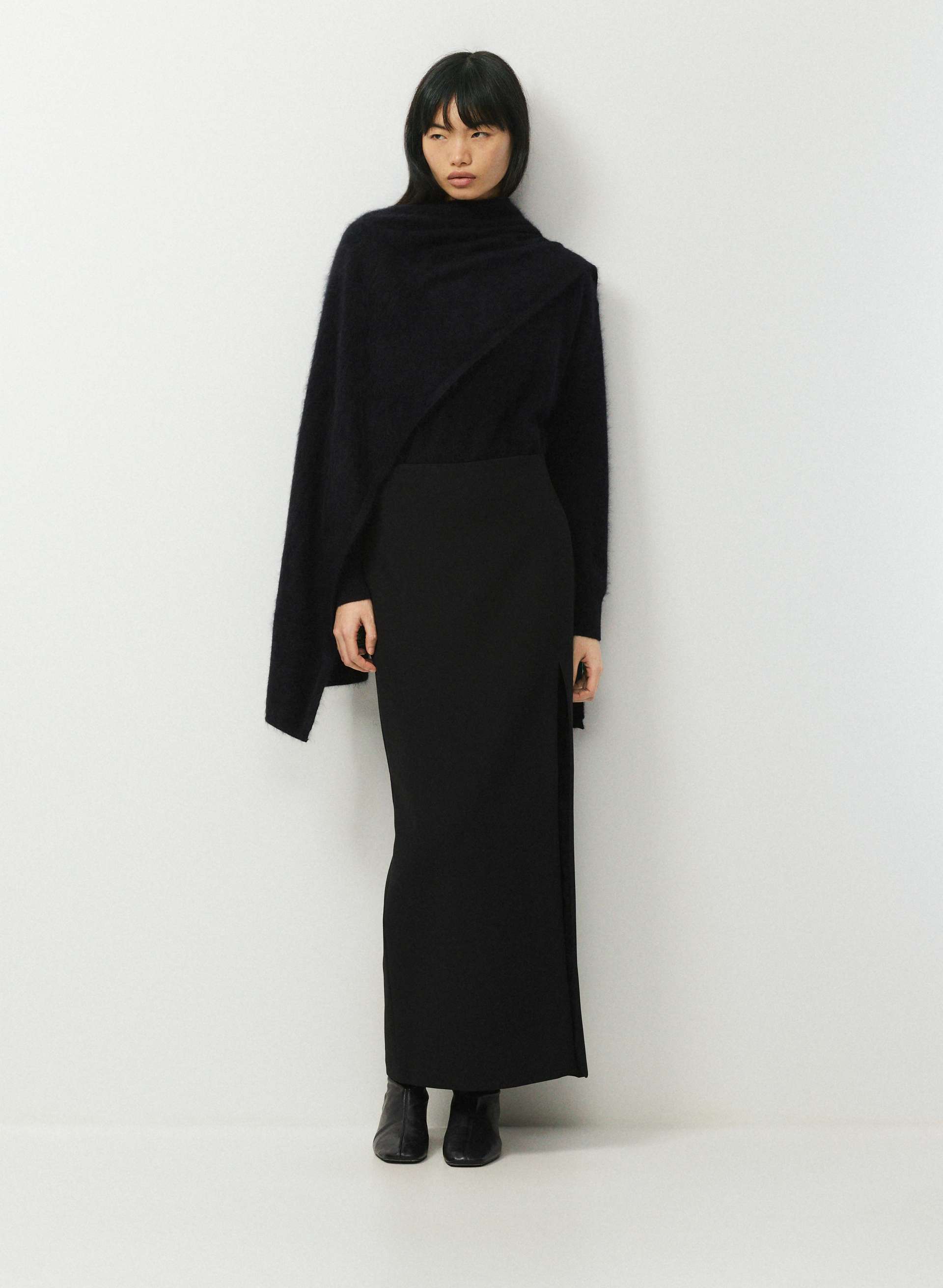 BRUSHED WOOL CASHMERE MILLENNIA LARGE SCARF | Aritzia
