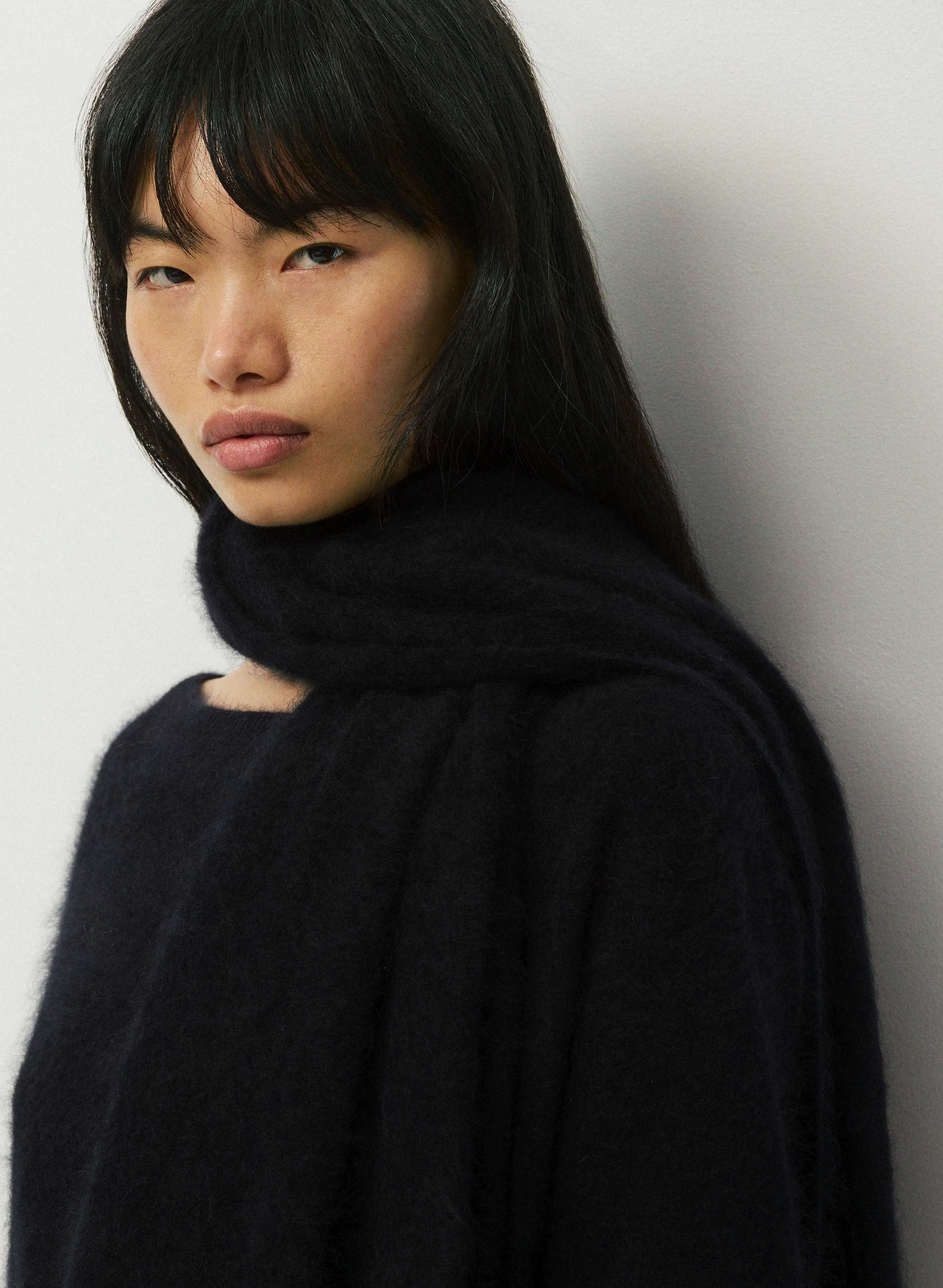 BRUSHED WOOL CASHMERE MILLENNIA LARGE SCARF | Aritzia