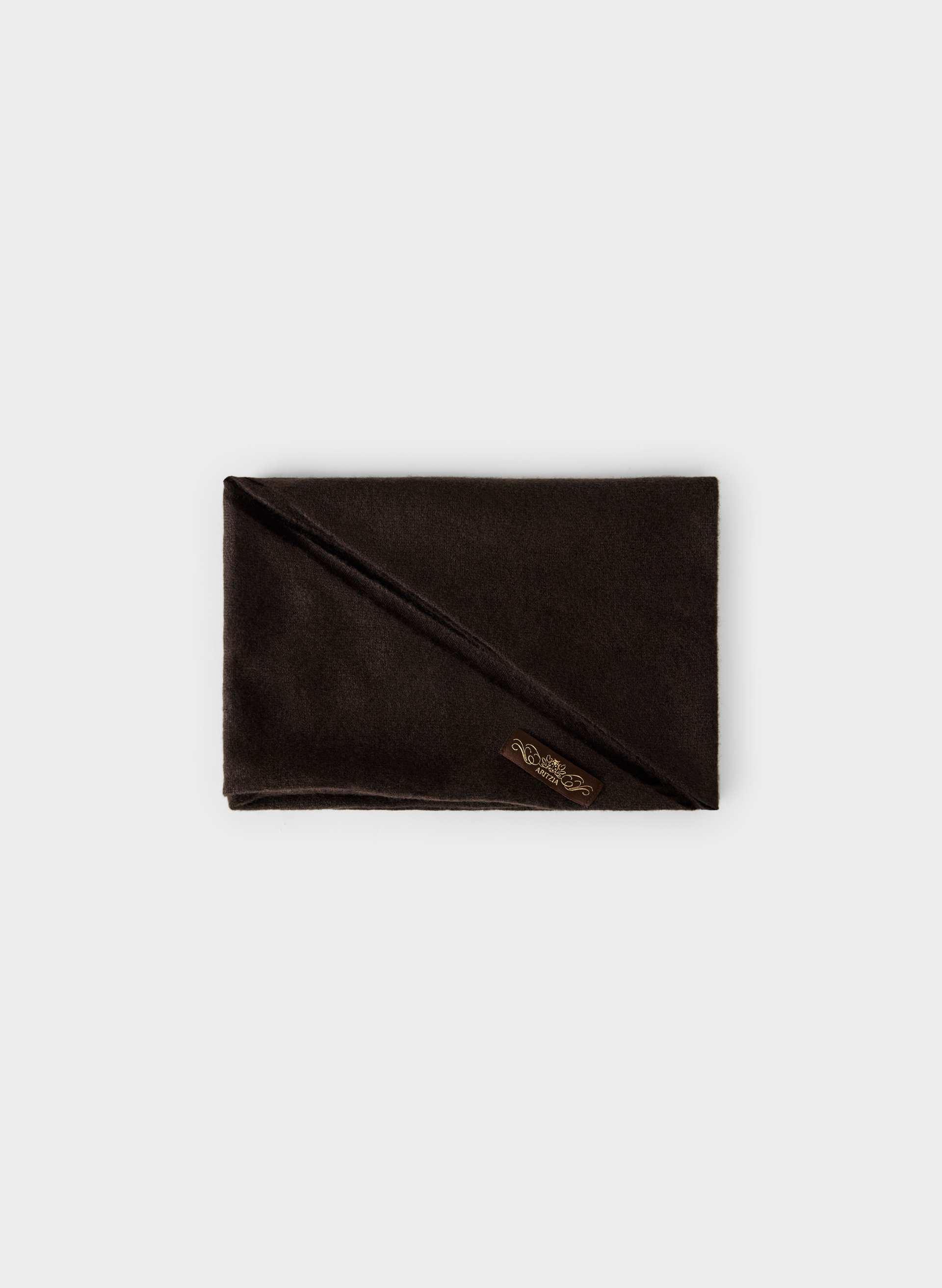 PETIT FOULARD KEY TRIANG. - CACHEMIRE BARE | Aritzia
