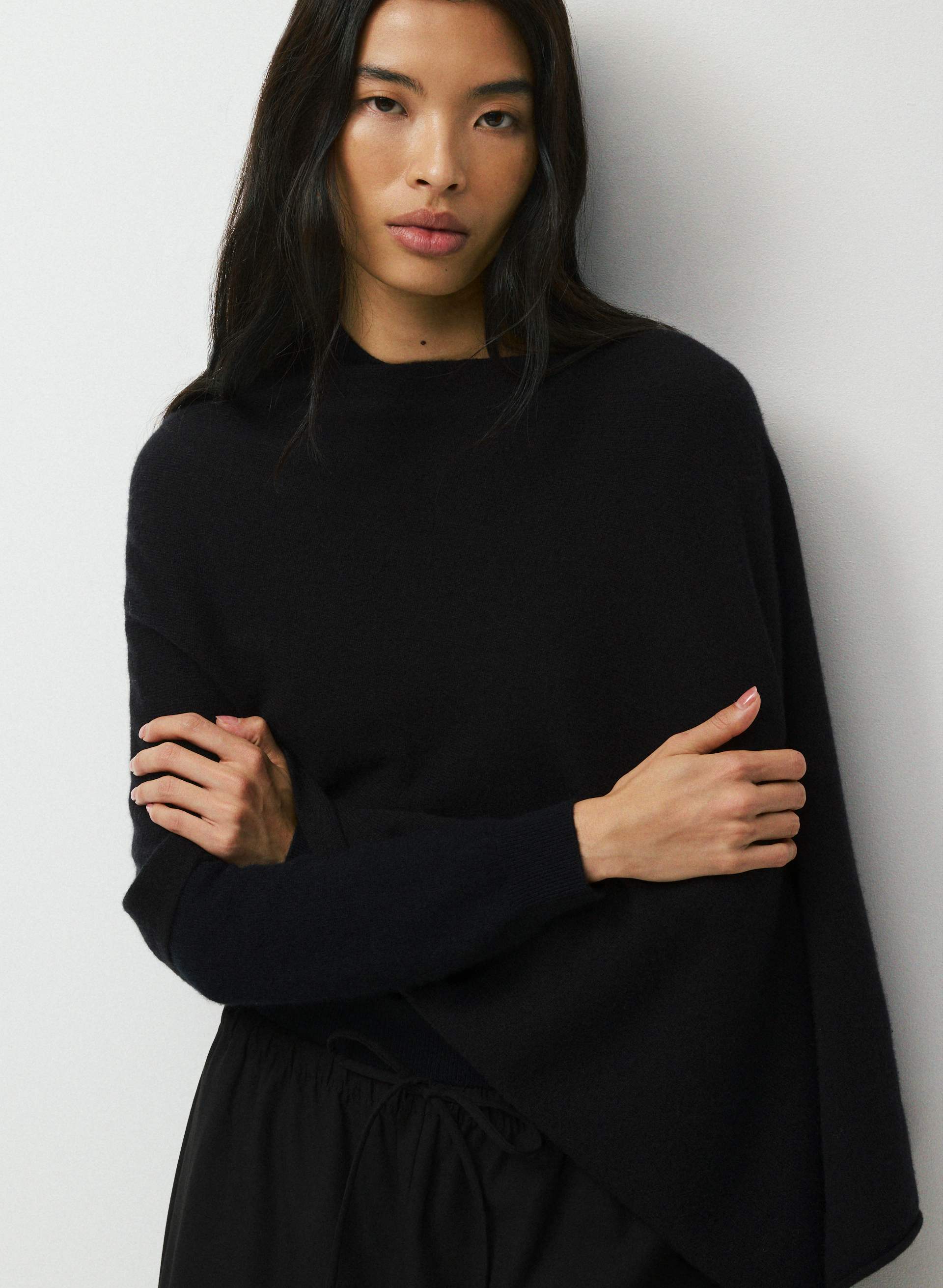 BARE CASHMERE BARONESS PONCHO | Aritzia